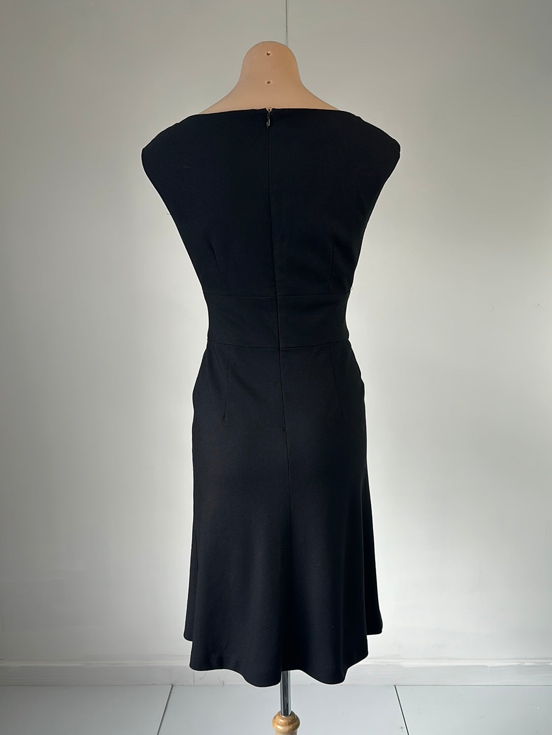 Anne Klein | New York | dress | size 10 | knee length