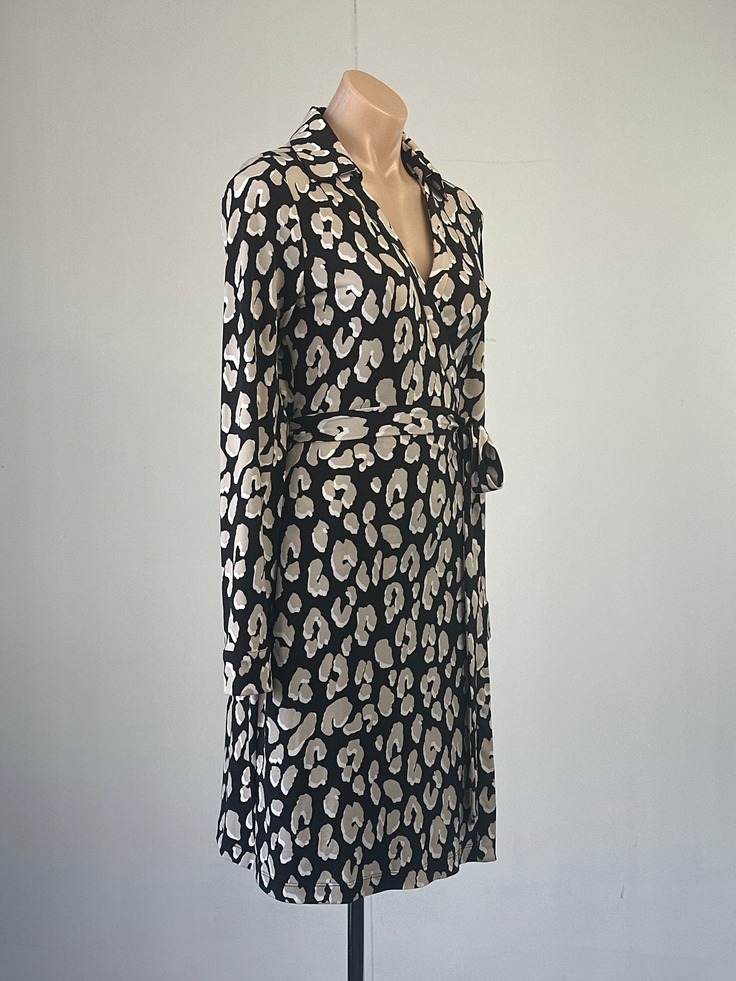 Calvin Klein | US | dress | size 10 | knee length