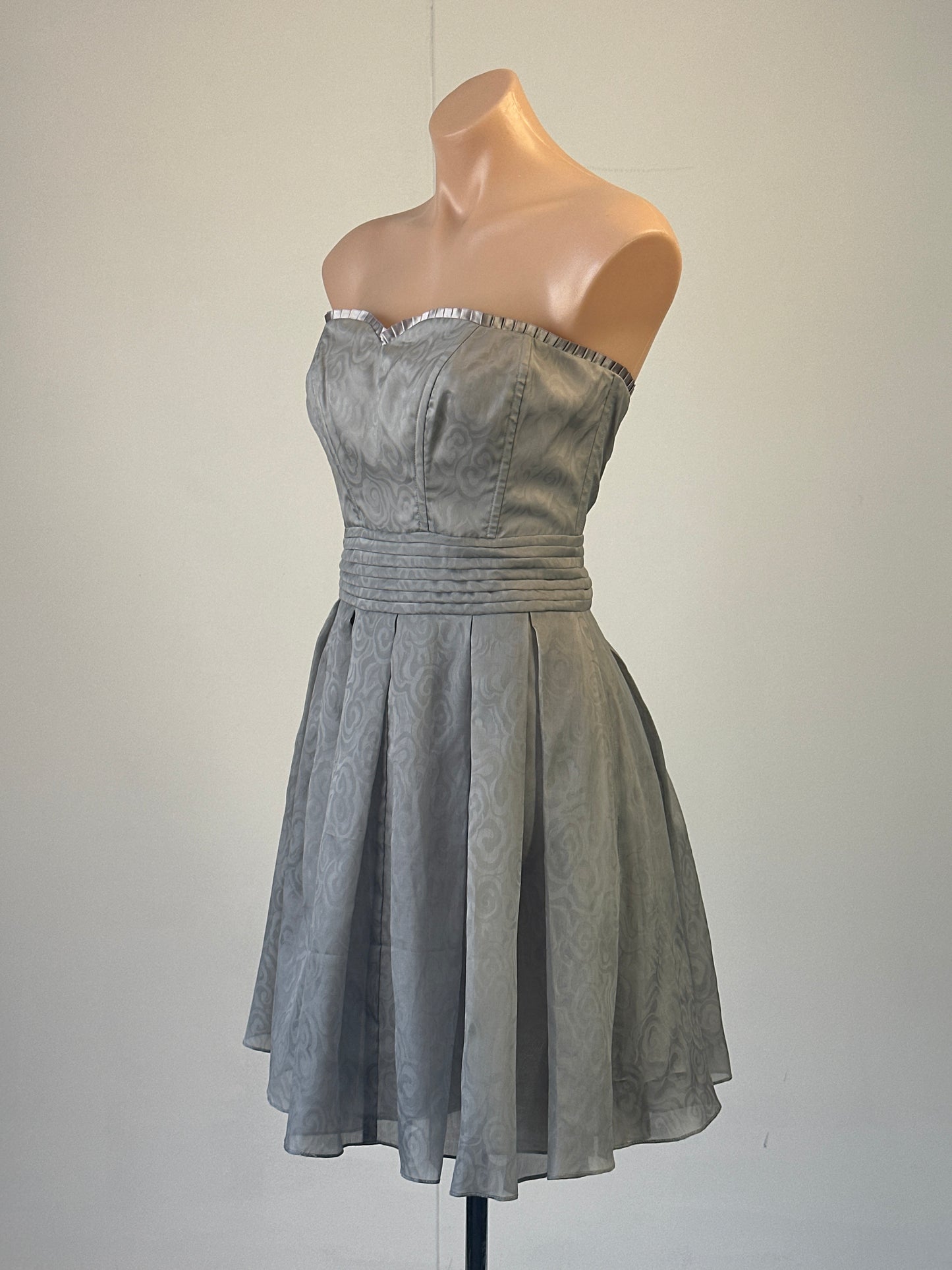 Ginger & Smart | dress | size 12 | knee length | 100% silk