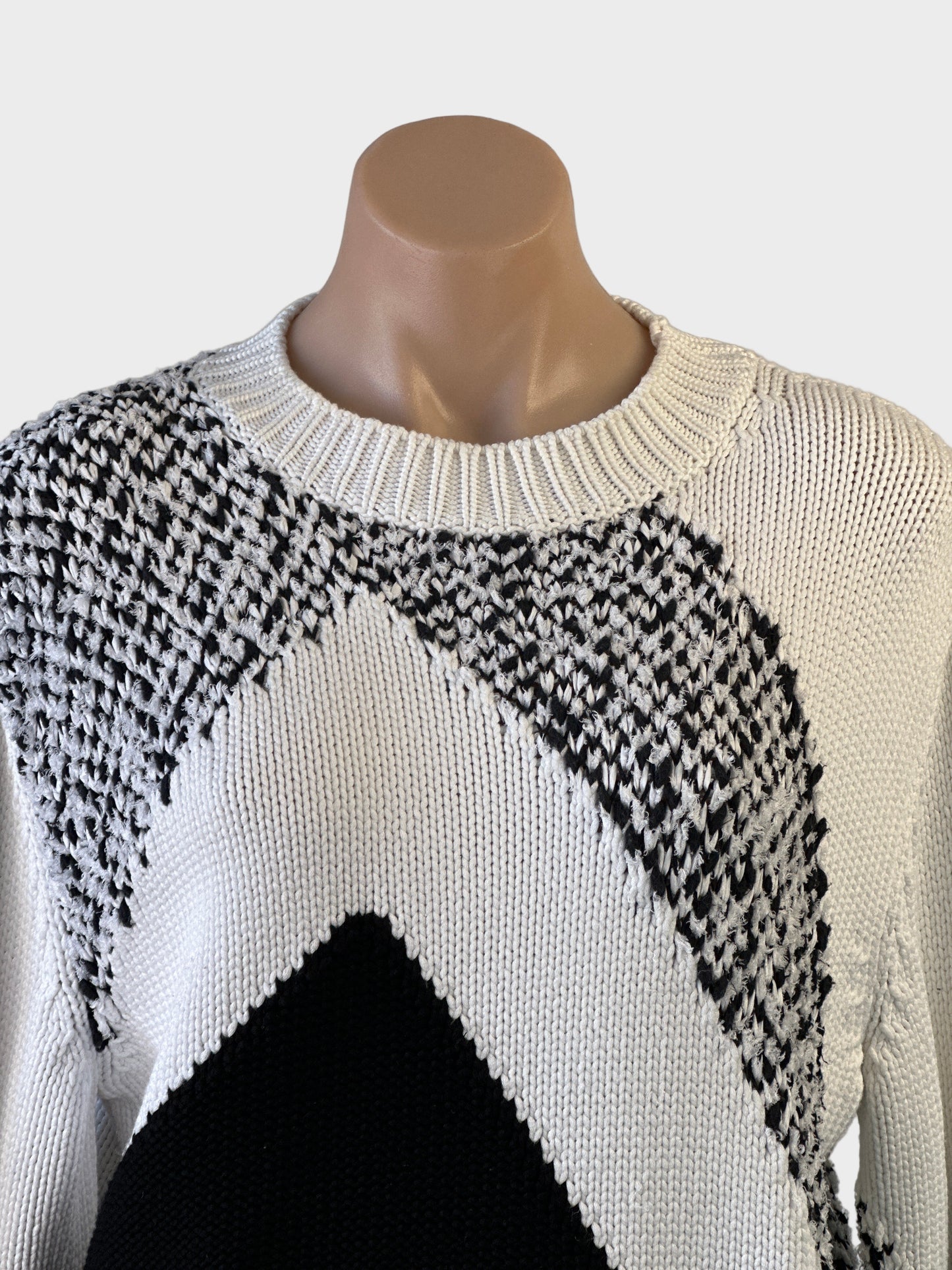 Sportmax | Italy | sweater | size 12 | crew neck