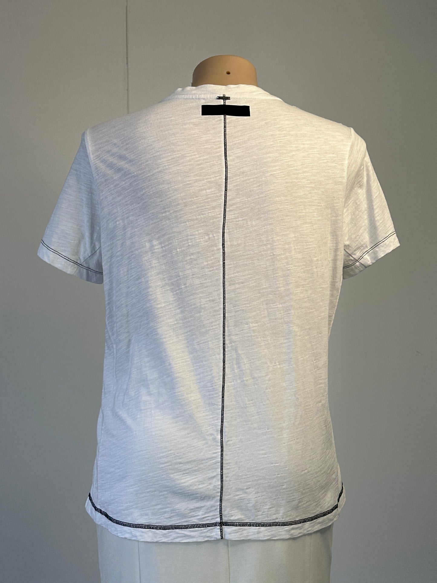 VERGE | New Zealand | top | size 18 | short sleeve | 100% cotton