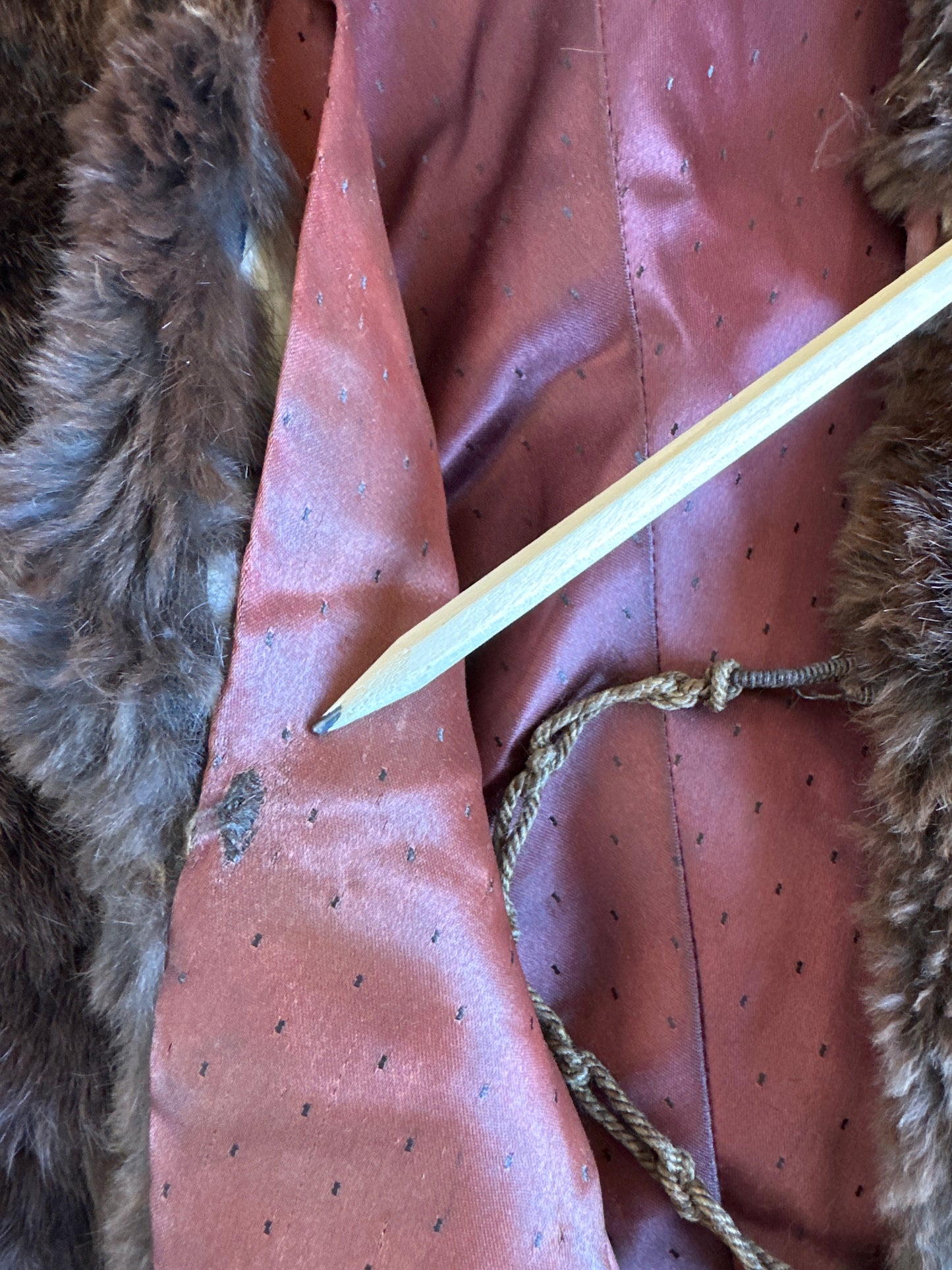 No label | vintage 30's | fur stole | one size | tie front