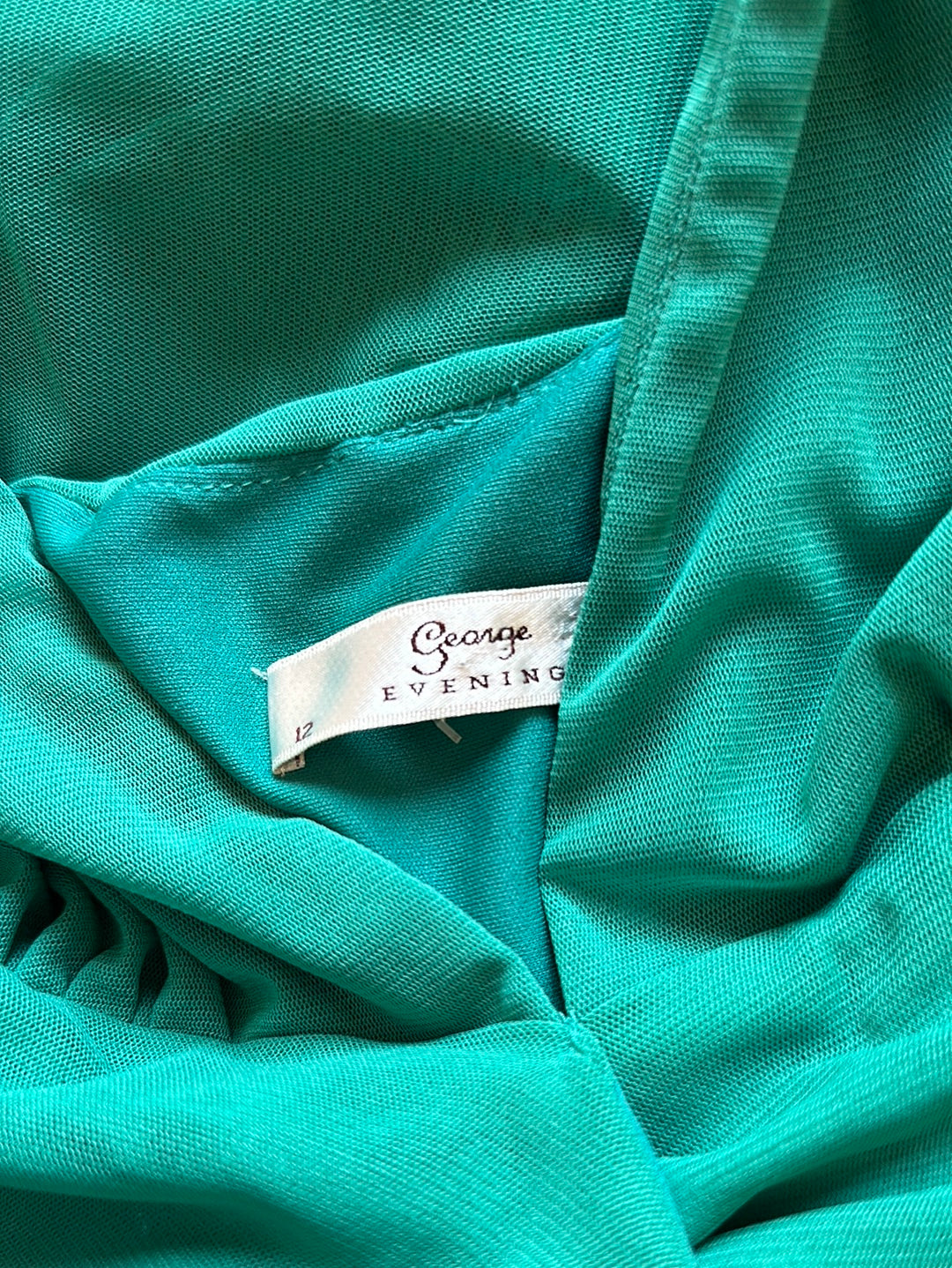 George | vintage 90's | dress | size 12 | midi length | made in Australia 🇦🇺