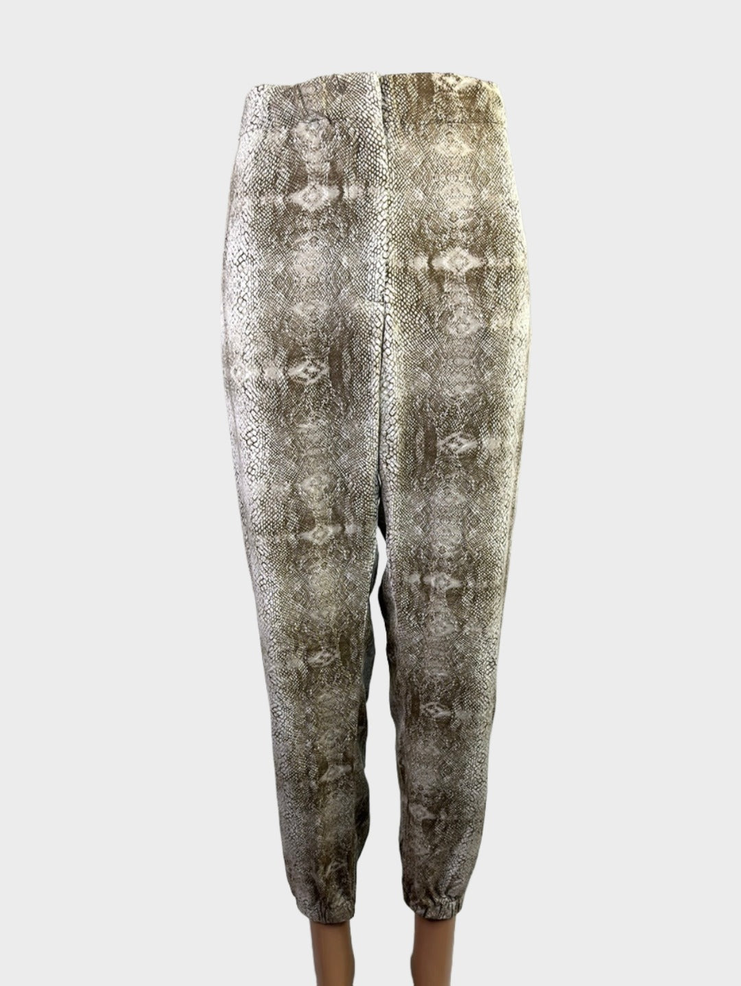 bassike | pants | size 12 | tapered leg | 100% silk | made in Australia ๐ฆ๐บ