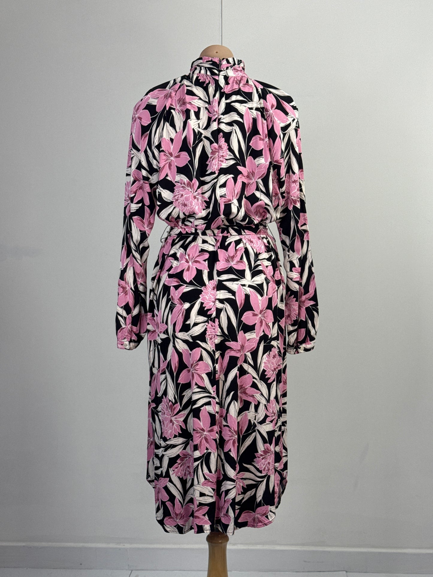 Trenery | dress | size 12 | midi length