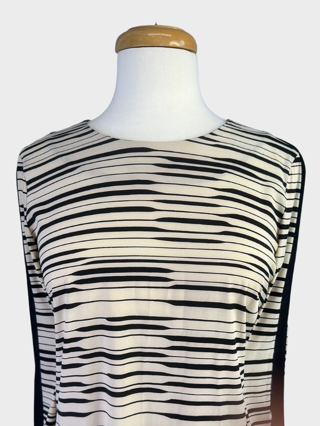 Armani Exchange | Italy | dress | size 8 | mini length