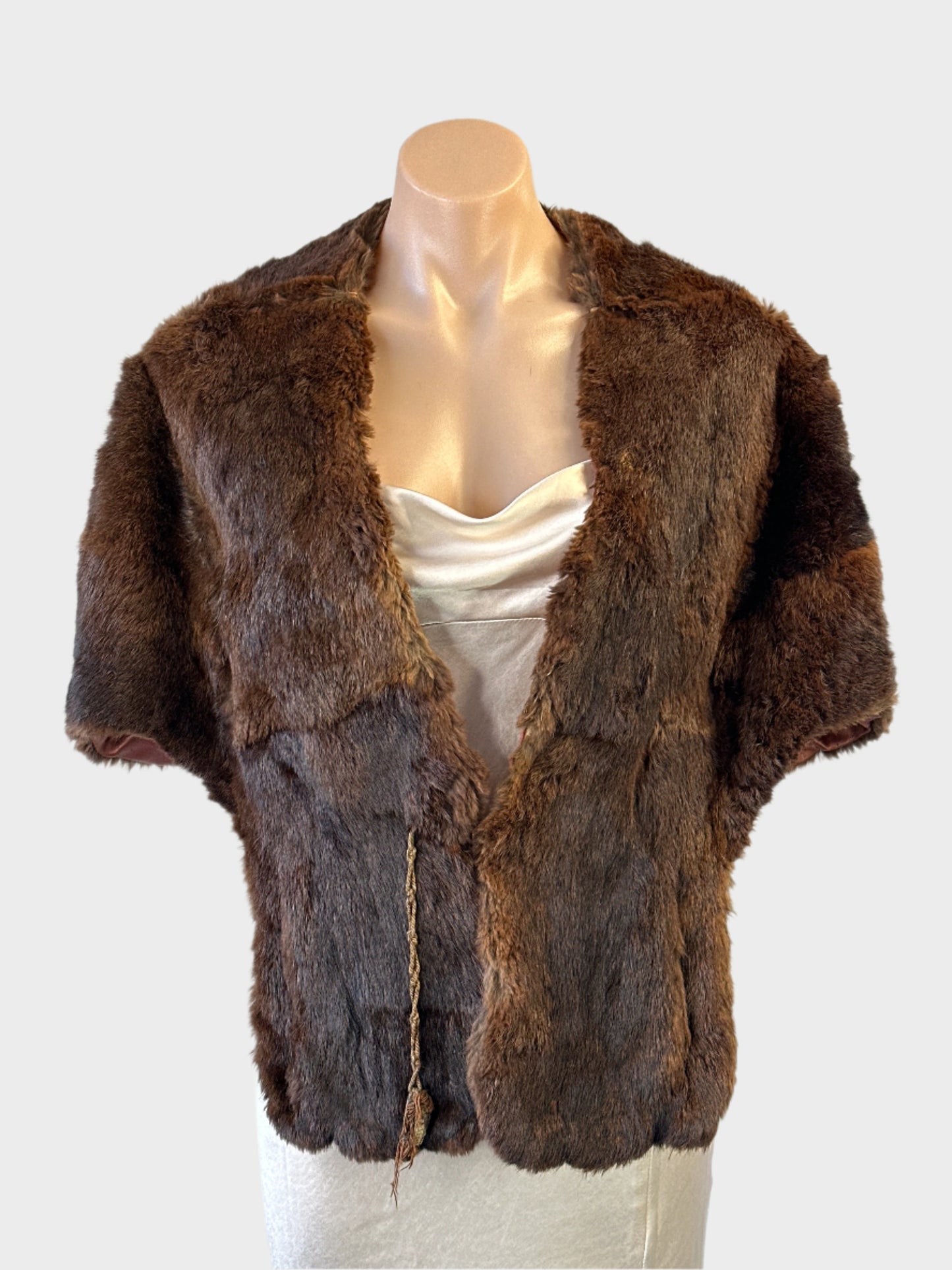 No label | vintage 30's | fur stole | one size | tie front