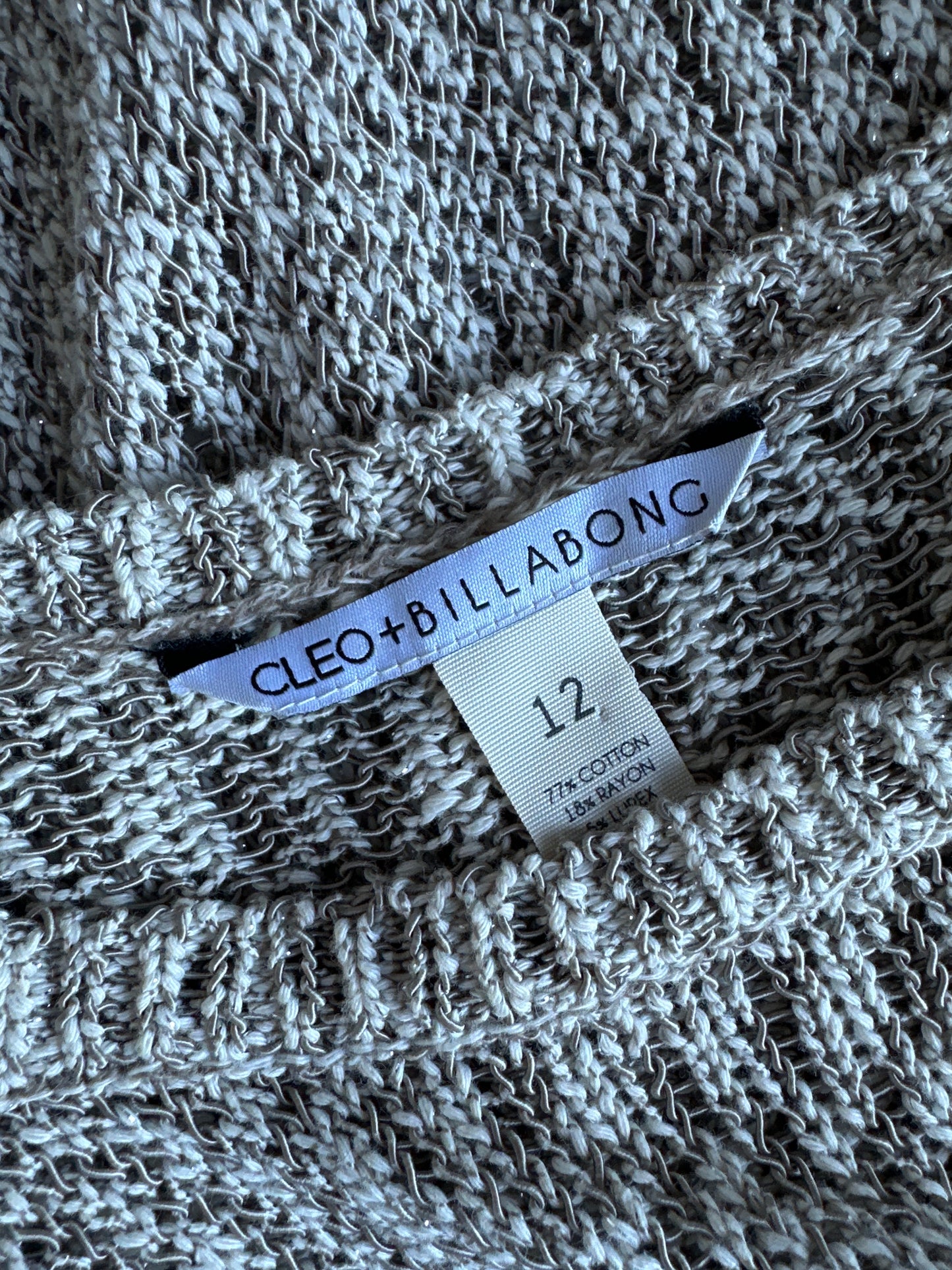 Cleo + Billabong | sweater | size 12 | scoop neck