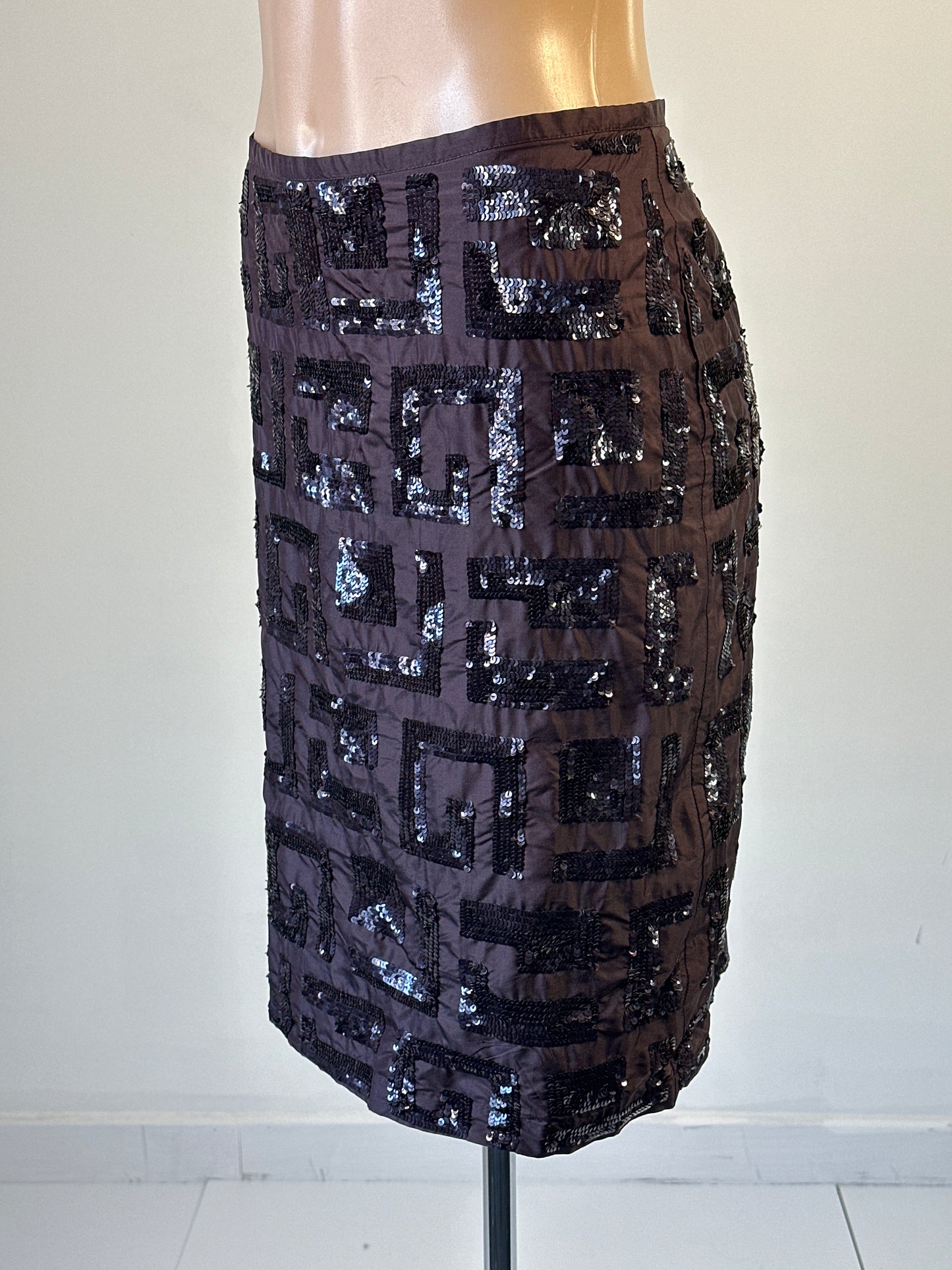 French Connection | UK | skirt | size 10 | knee length | 100% silk