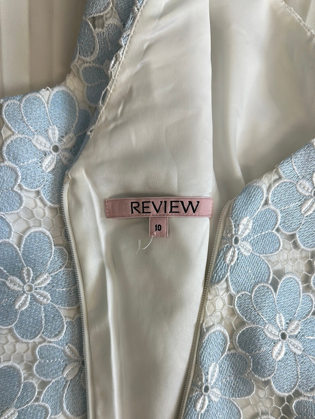 Review | dress | size 10 | knee length