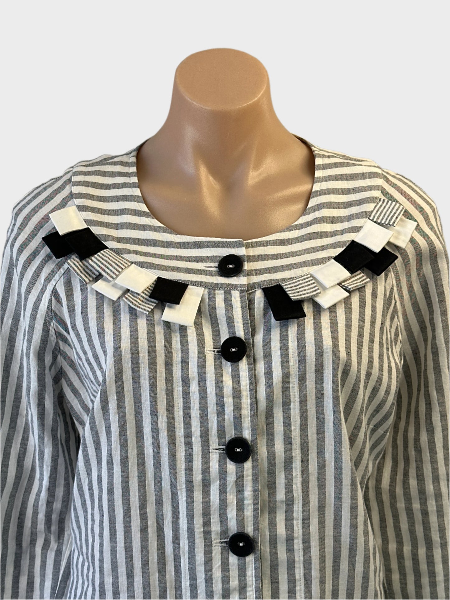 Gay Naffine | jacket | size 16 | single breasted | cotton linen blend