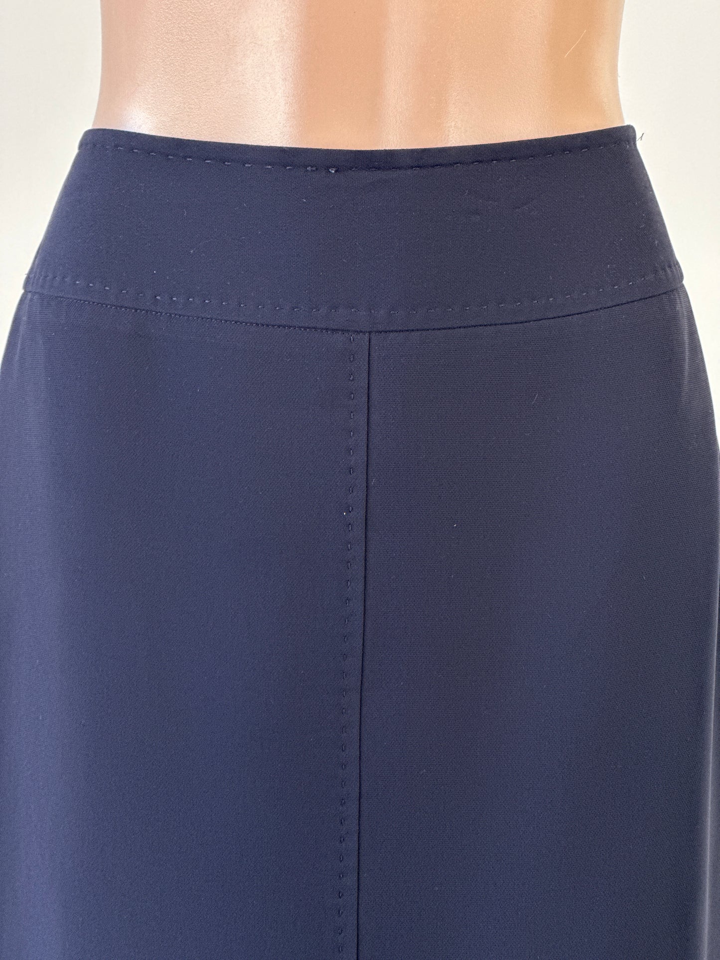 Trent Nathan | skirt | size 10 | knee length | made in Australia 🇦🇺