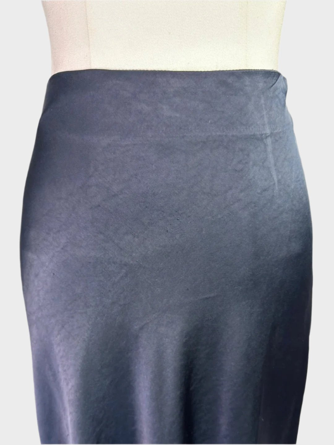 Tussah | skirt | size 6 | midi length