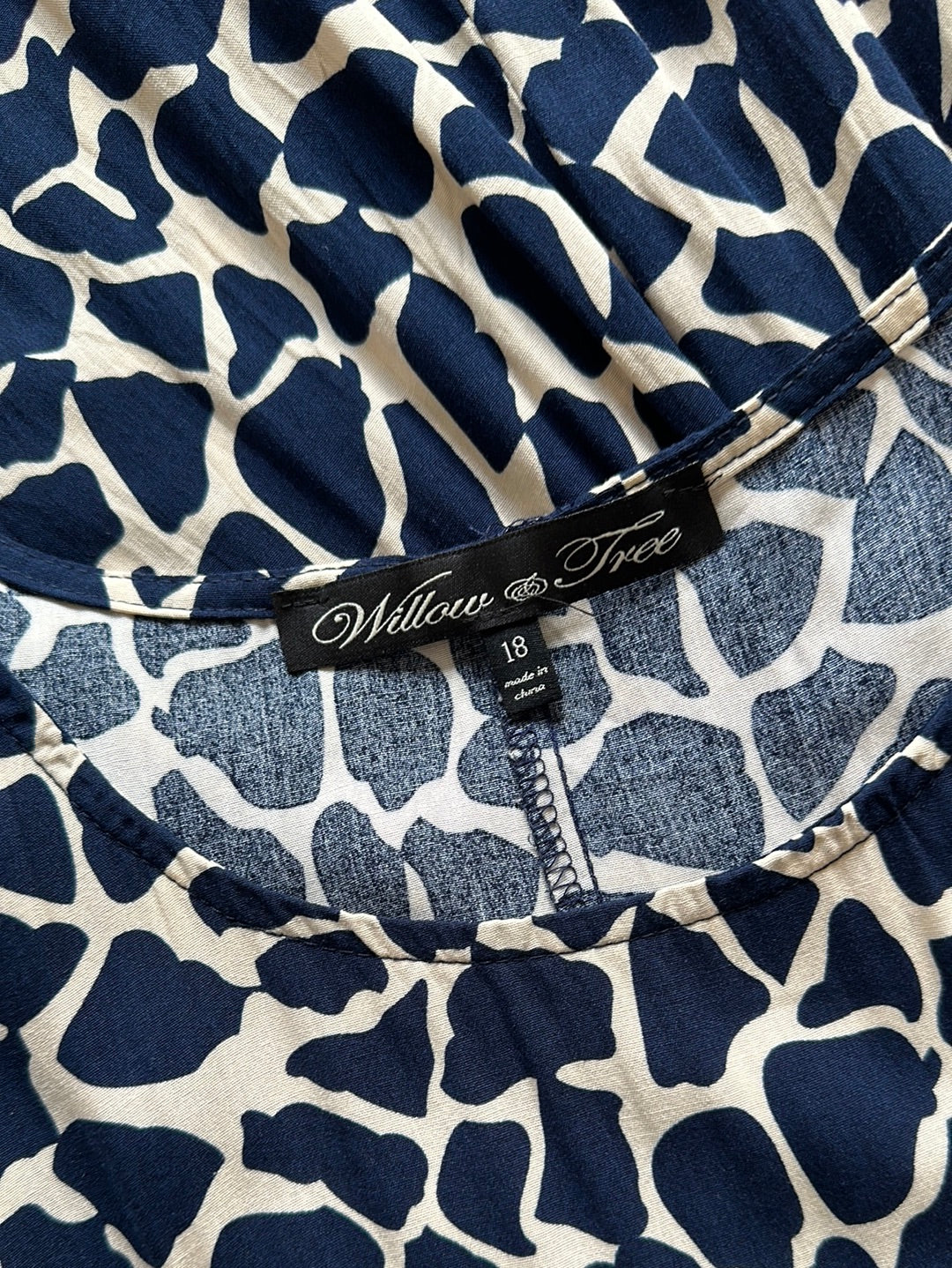 Willow & Tree | dress | size 18 | midi length