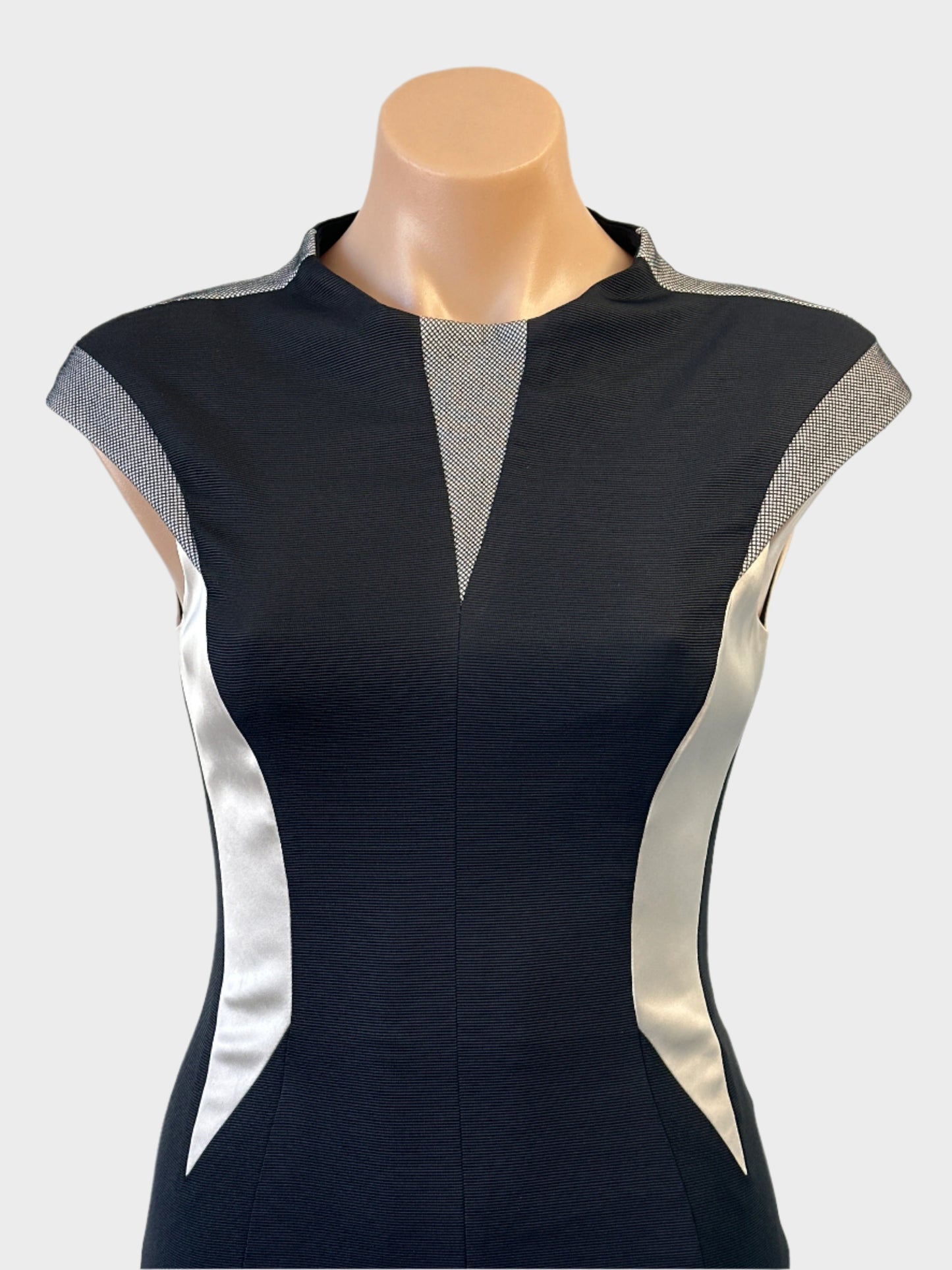 Karen Millen | UK | dress | size 10 | knee length