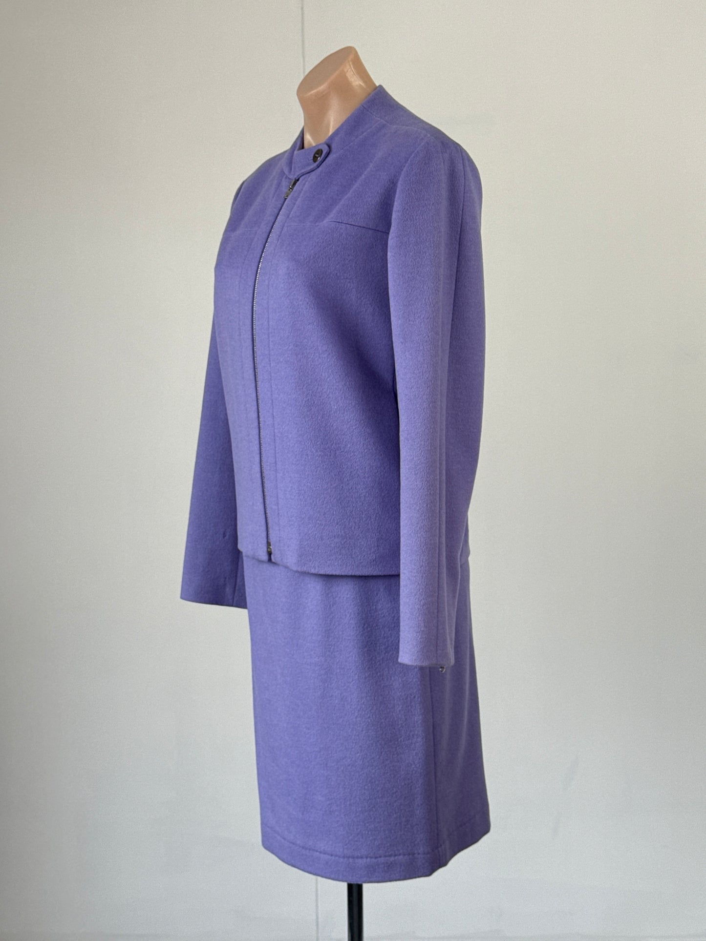 Guy Laroche | Paris | skirt & jacket set | size 8 | knee length | wool angora blend | made in France