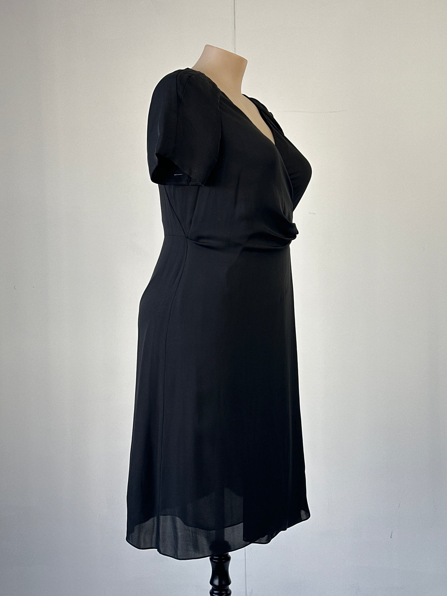Sportscraft | dress | size 14 | midi length | 100% silk