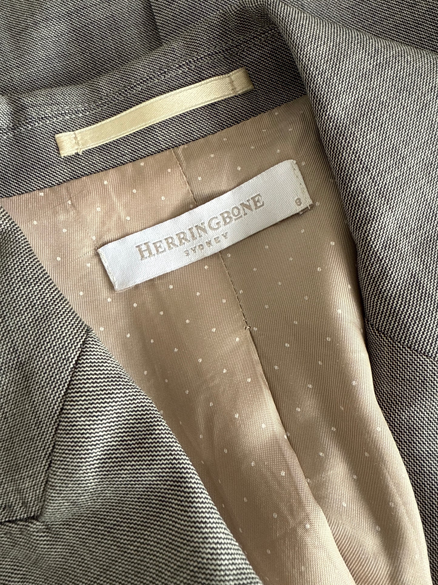 Herringbone | jacket | size 8 | single breasted | 100% wool