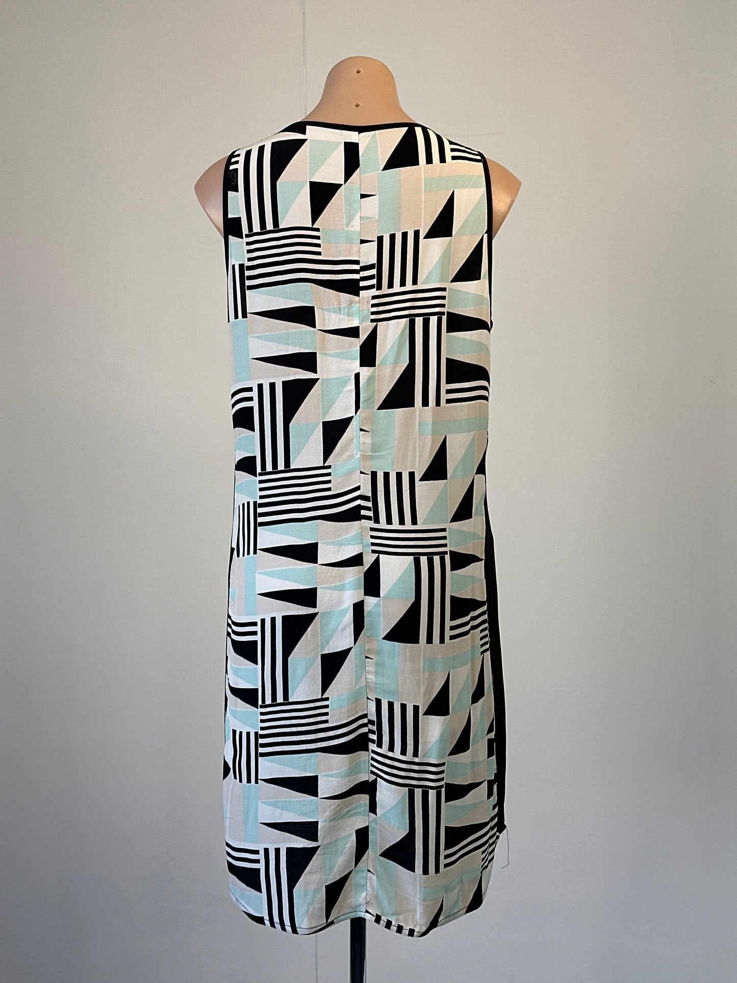 Studio W | dress | size 12 | knee length