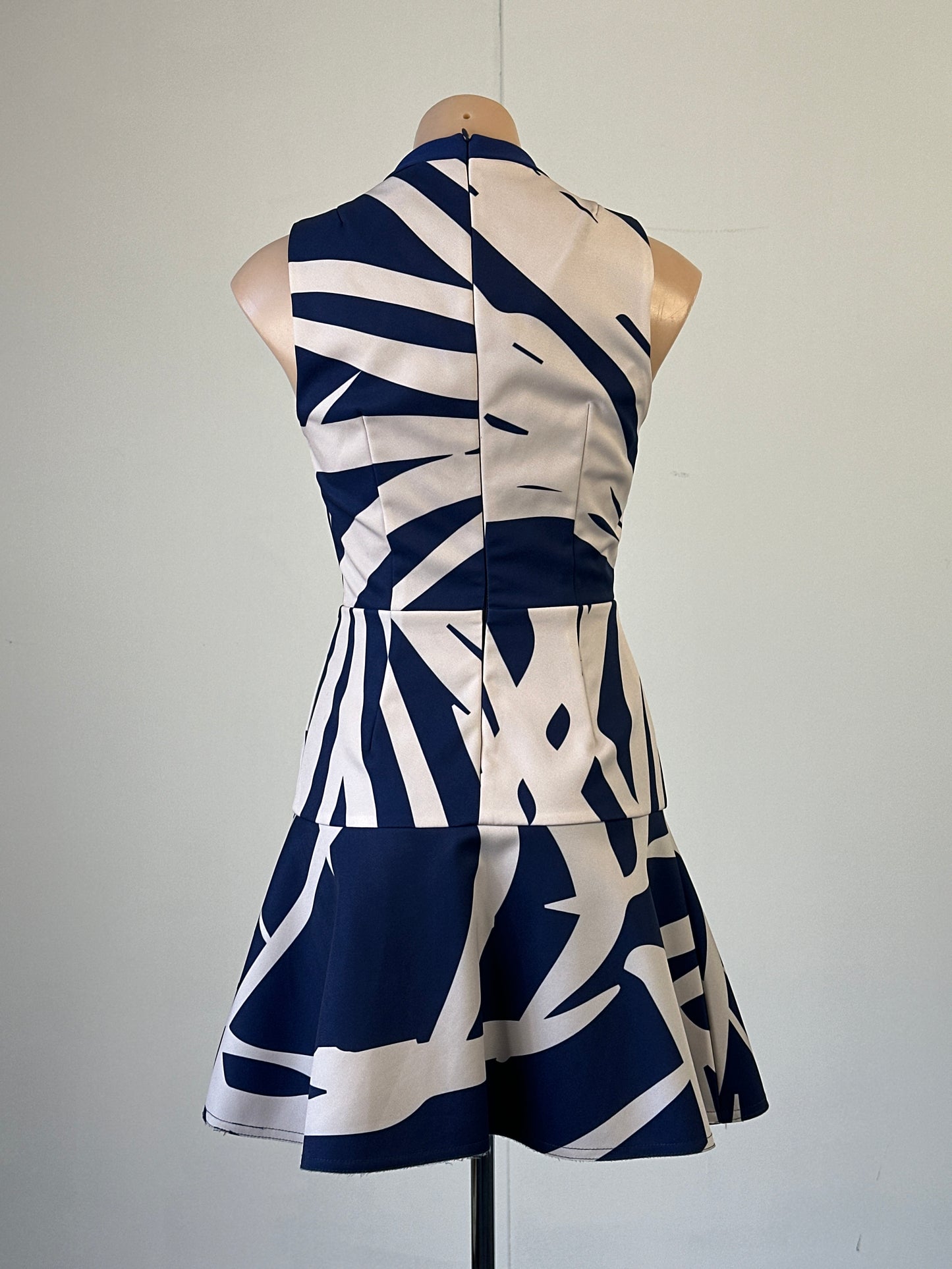 Rebecca Vallance | dress | size 6 | mini length | made in Australia