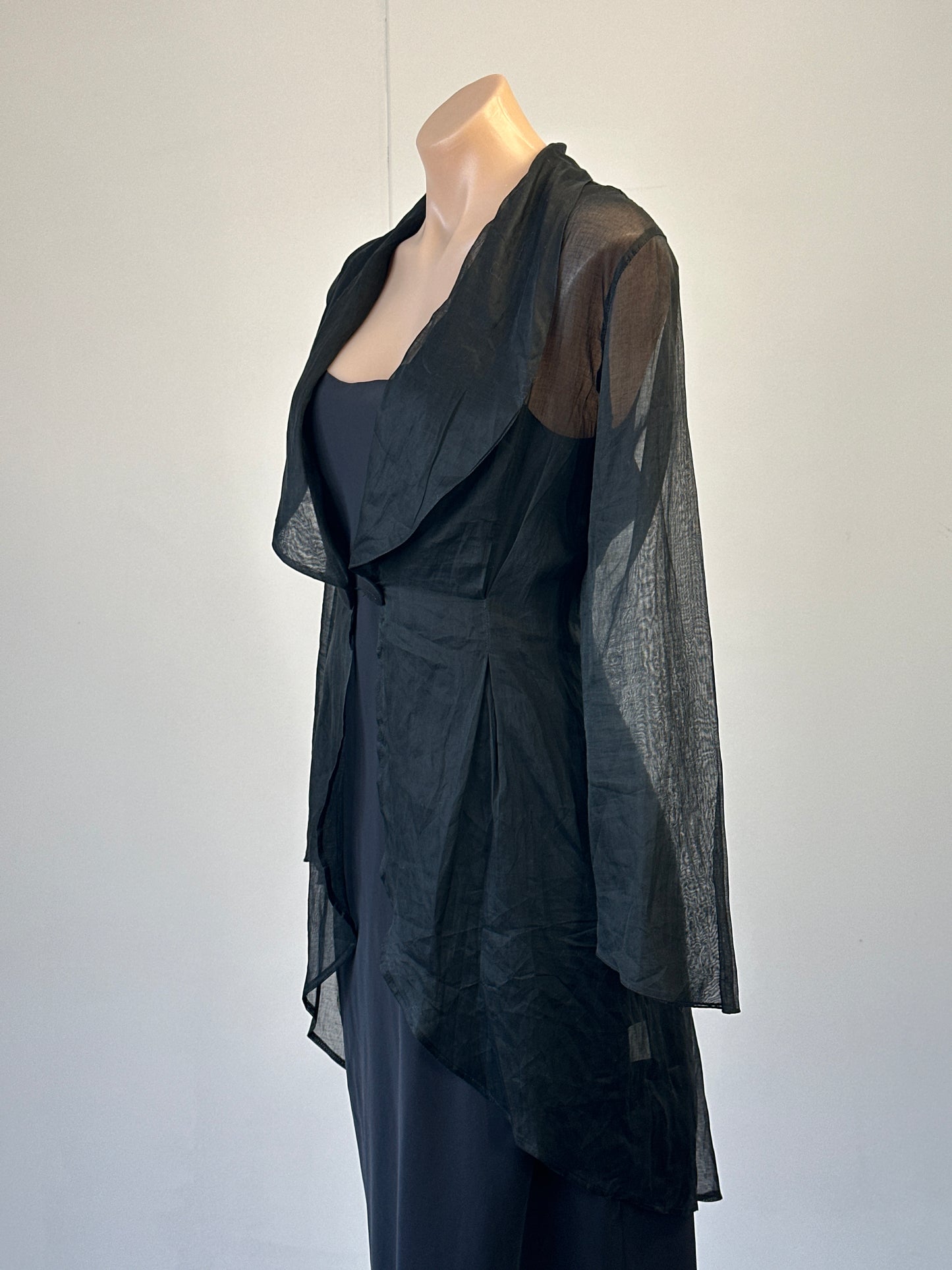 Anne Fontaine | Paris | jacket | size 8 | single breasted | 100% cotton | made in France