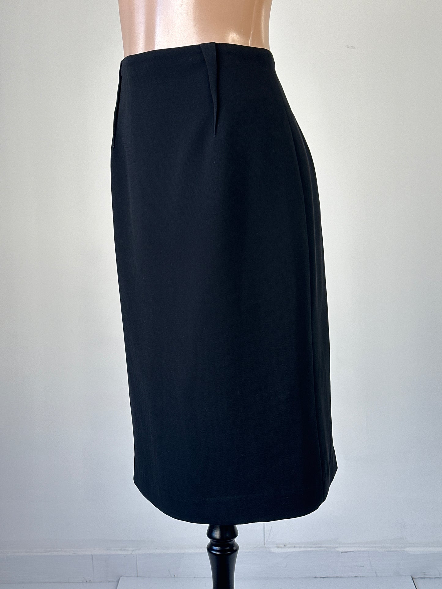 Carla Zampatti | skirt | size 10 | knee length | made in Australia
