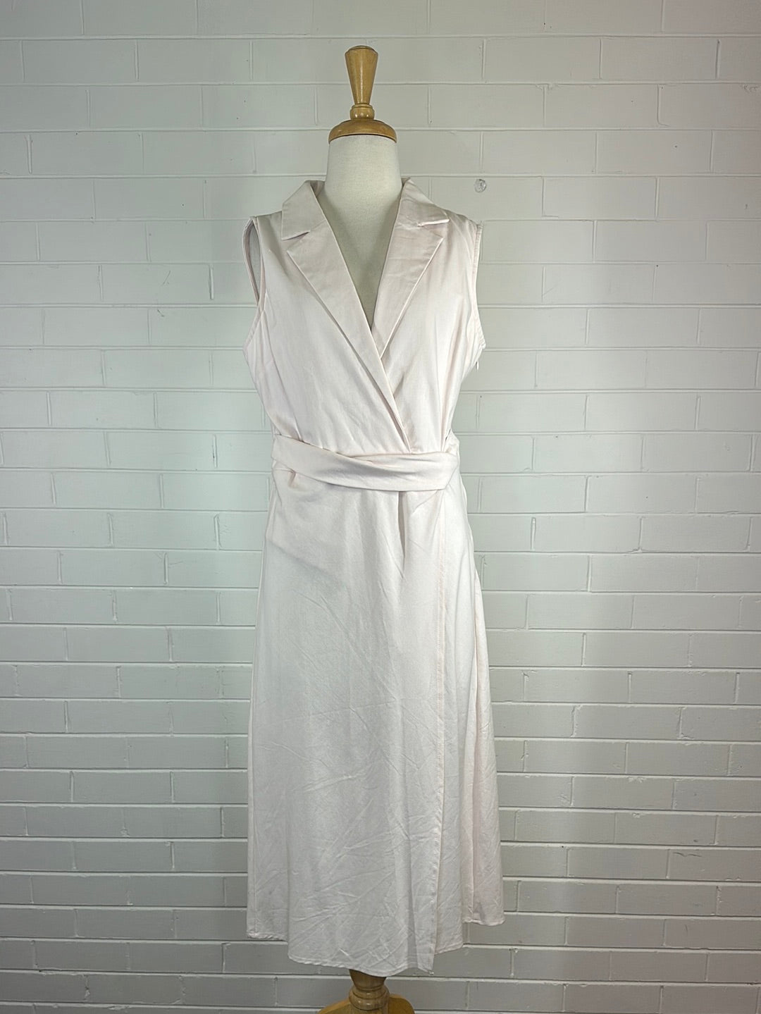 Lioness | dress | size 14 | midi length