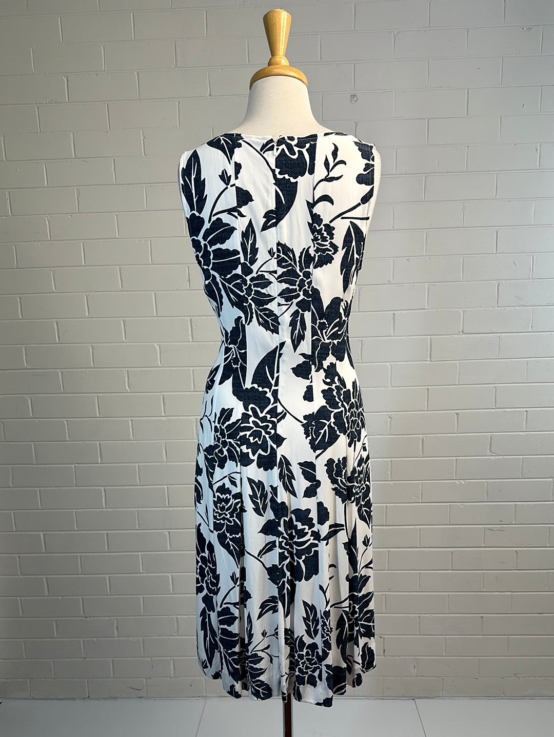 Sportscraft | dress | size 10 | knee length