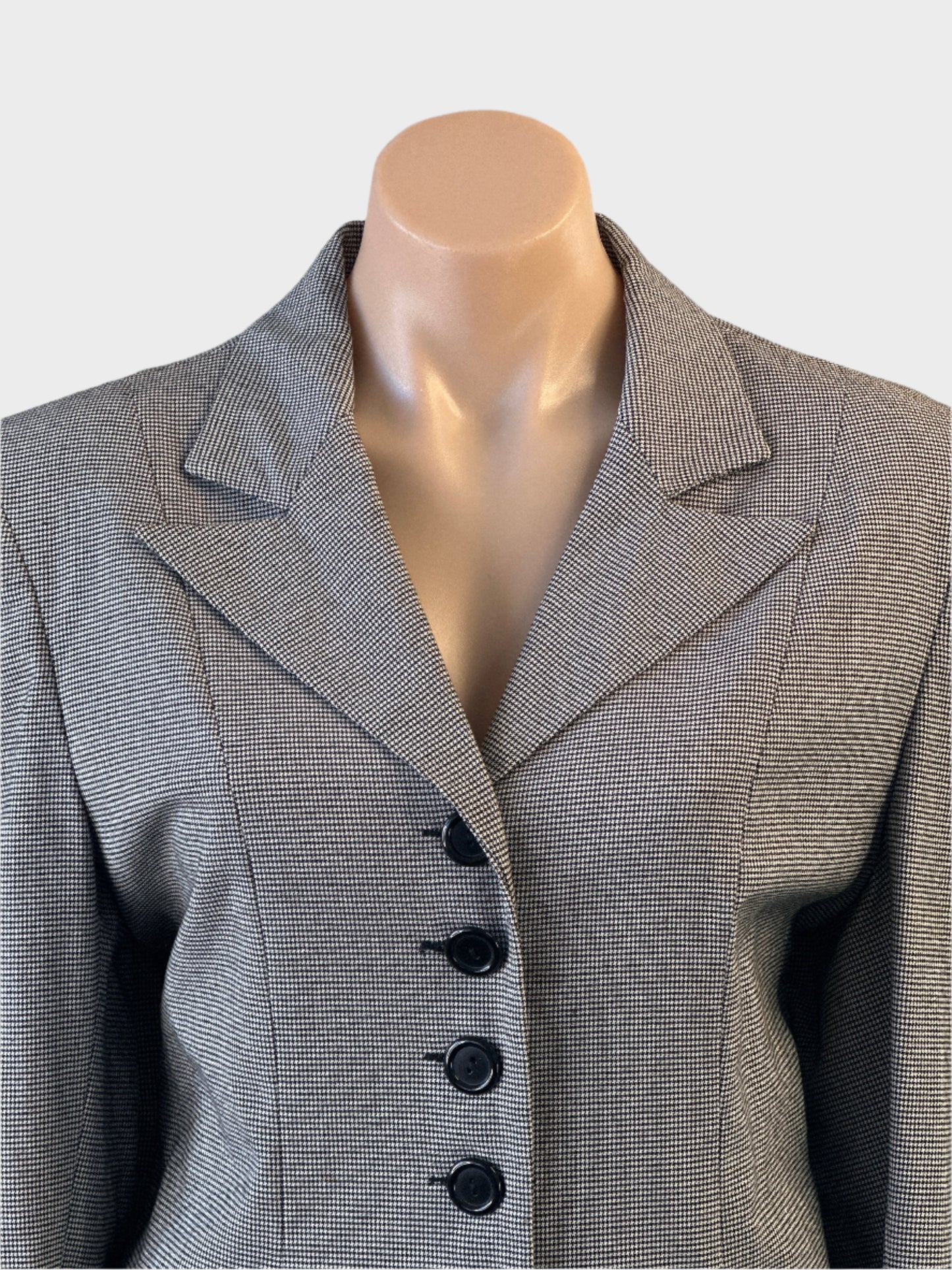 I.Q. Trademark | jacket | size 12 | single breasted | made in the UK