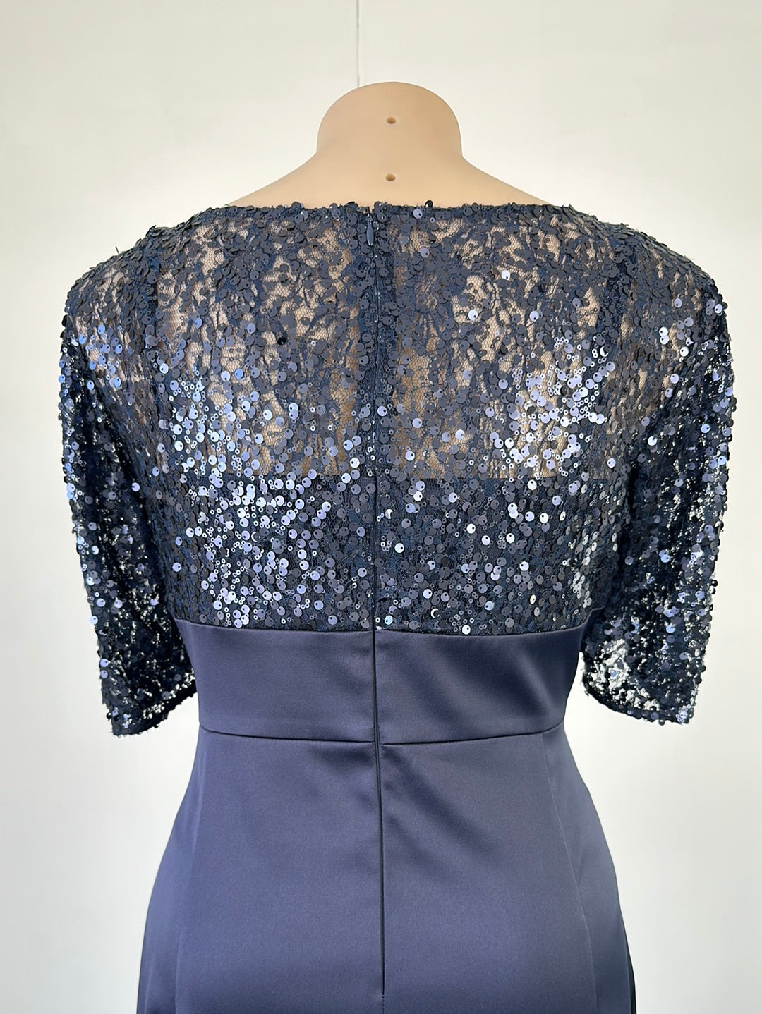 Anthea Crawford | dress | size 18 | knee length | made in Australia ๐ฆ๐บ