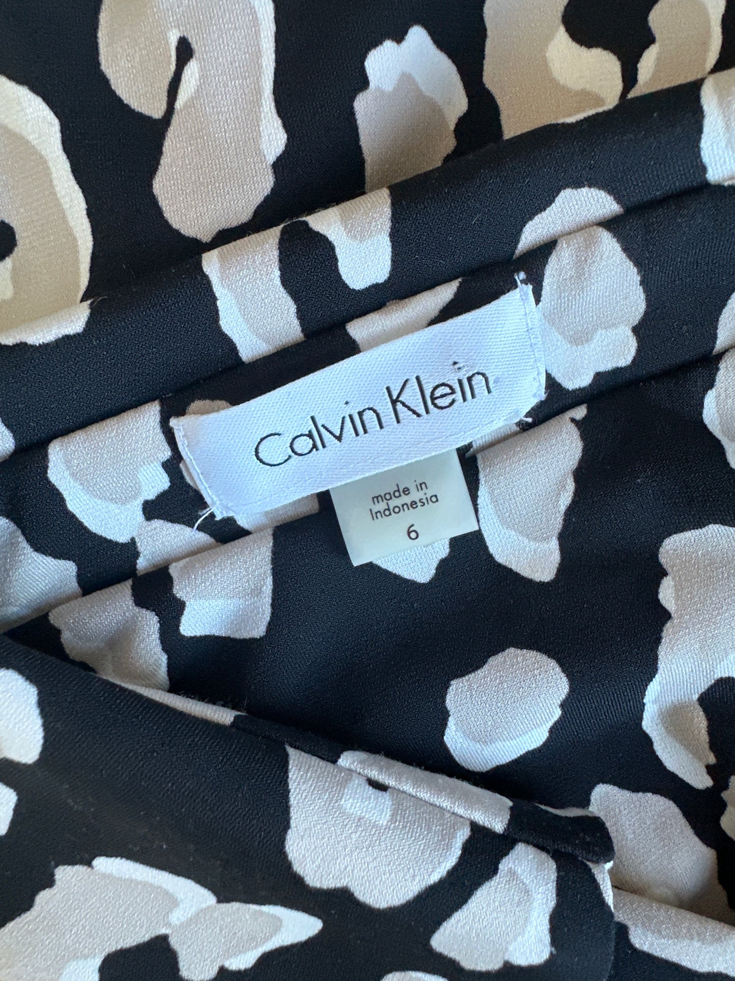 Calvin Klein | US | dress | size 10 | knee length