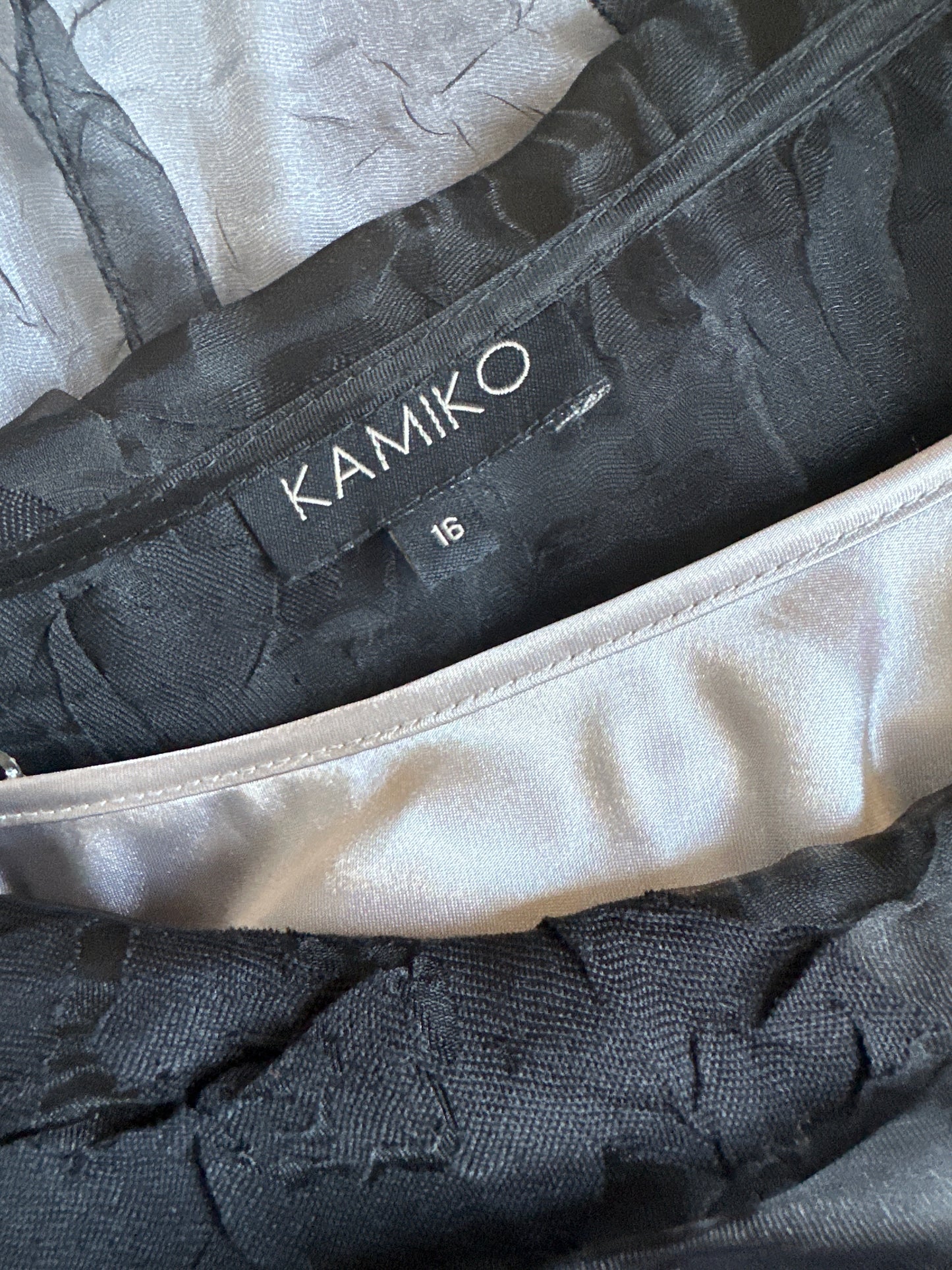 Kamiko | California | top | size 16 | cap sleeve