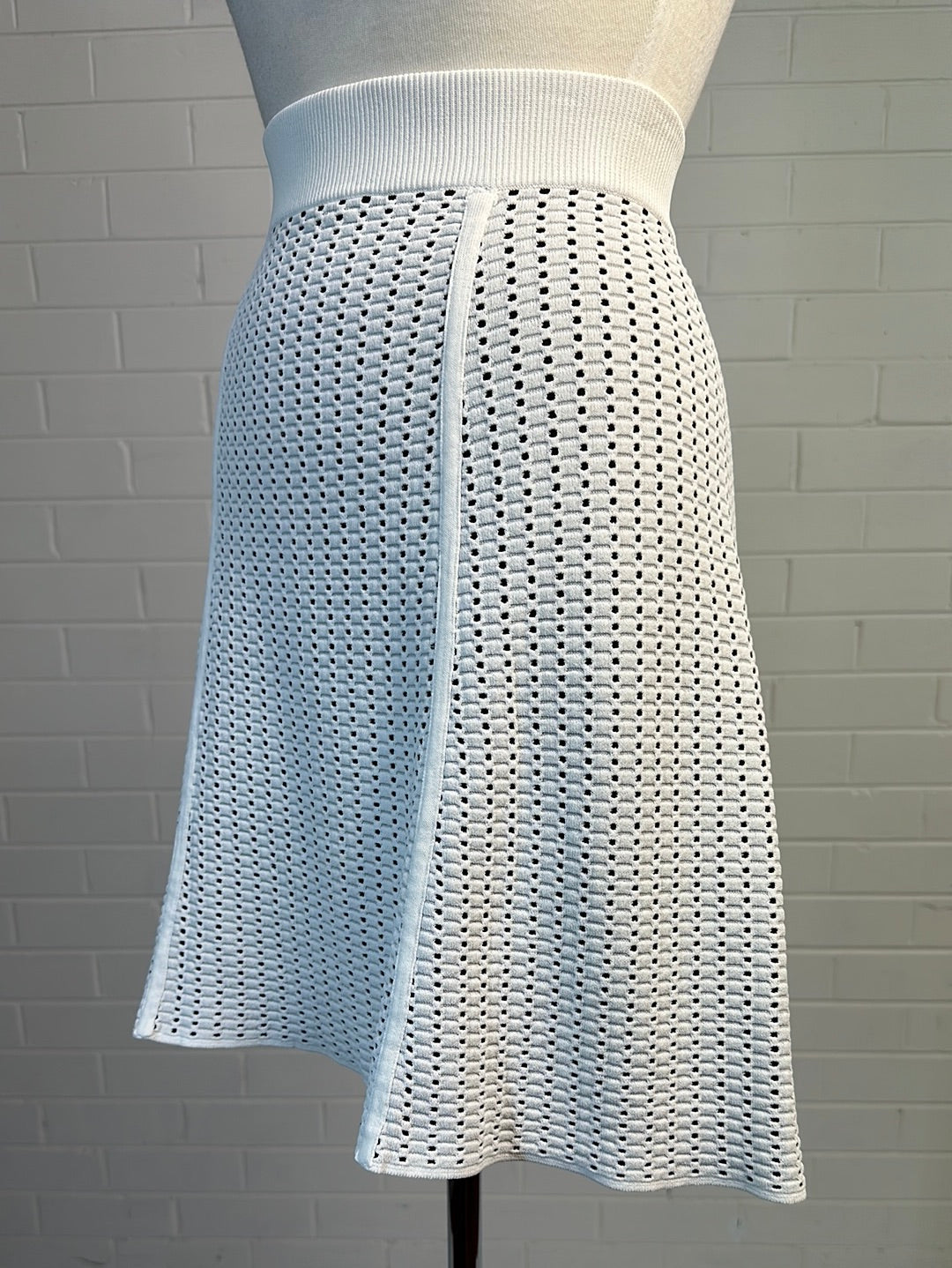 DKNY | New York | skirt | size 10 | mini length