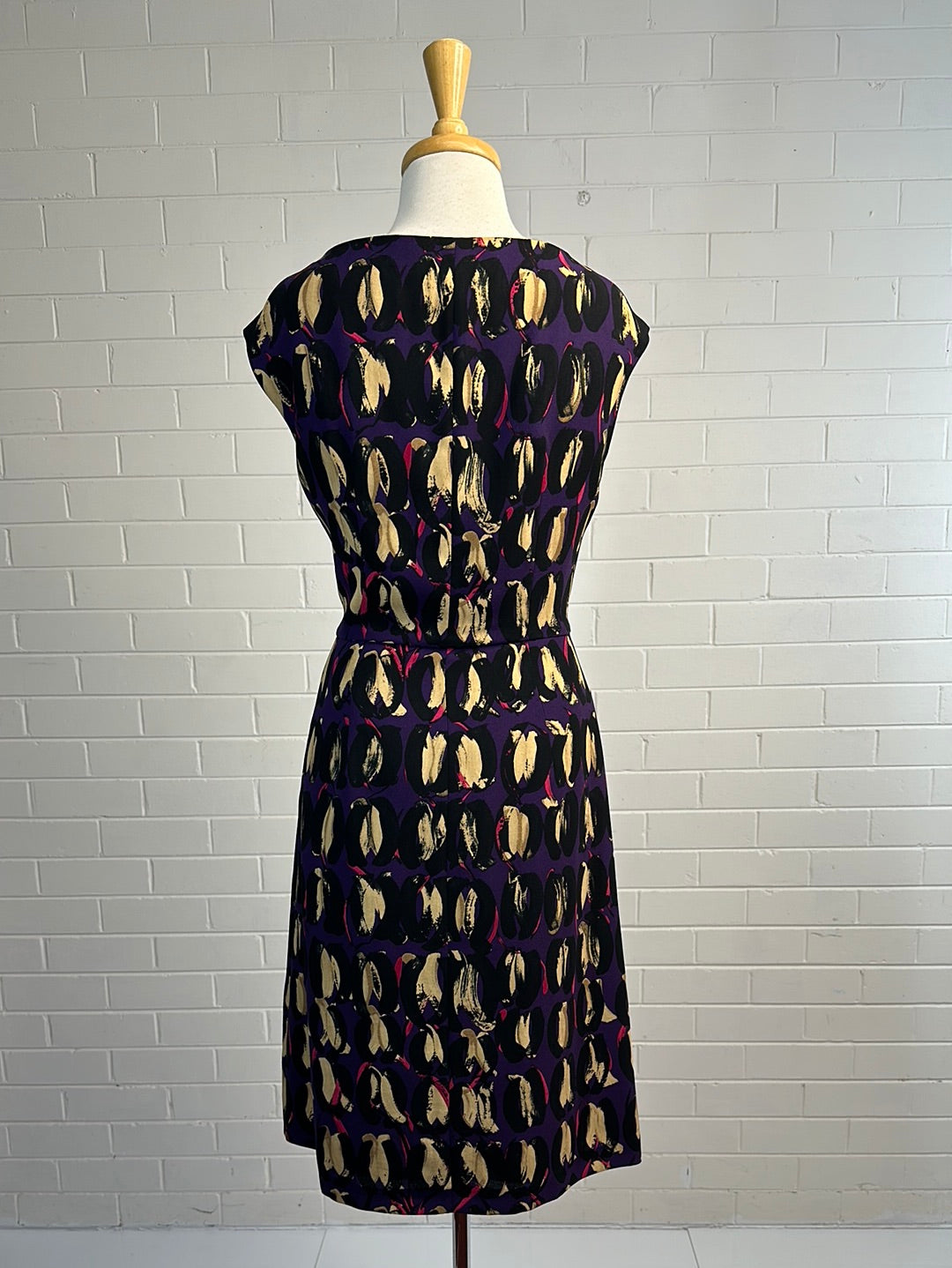 Max Mara | Italy | dress | size 12 | knee length