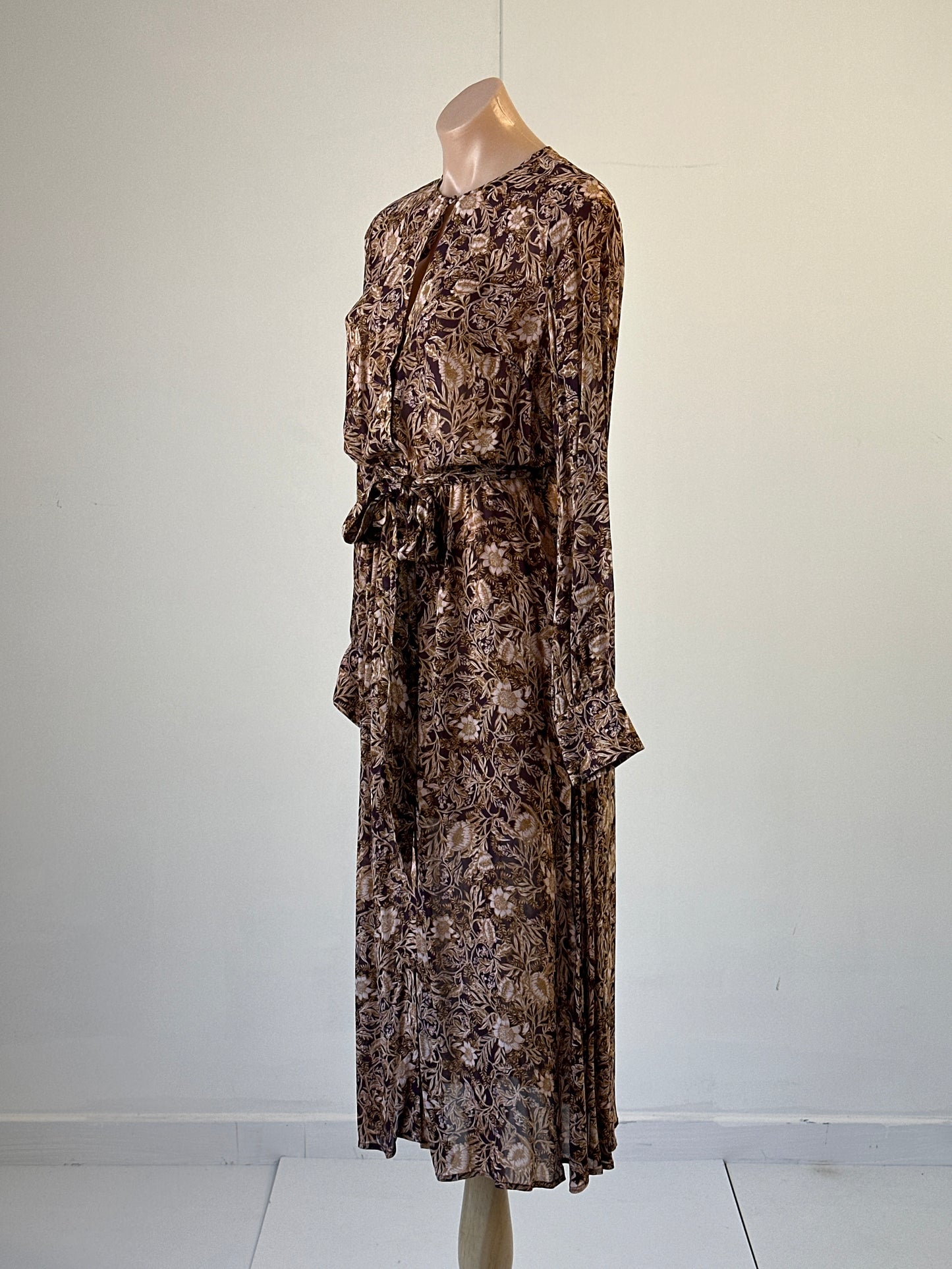 Oxford | dress | size 8 | midi length