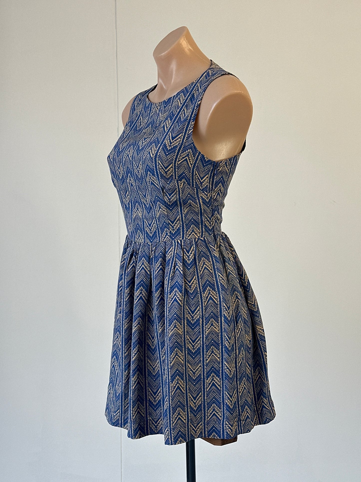 Bec + Bridge | dress | size 10 | mini length | 100% silk | made in Australia 🇦🇺