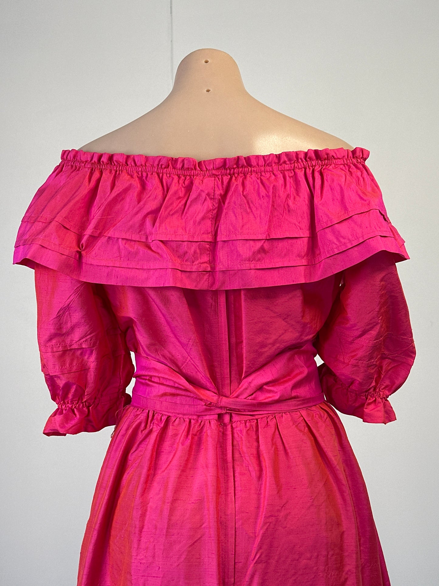 Rodney Clark | vintage 80's | dress | size 12 | midi length | 100% silk