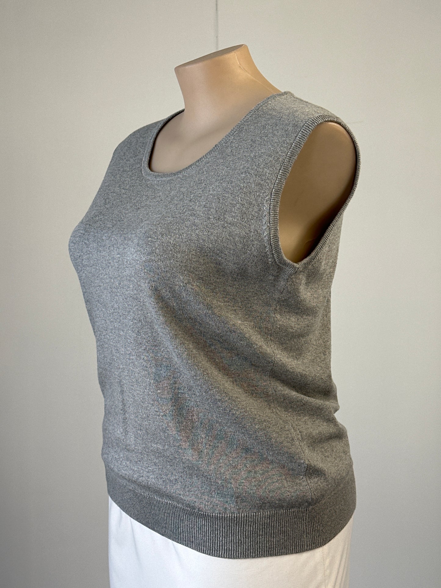 Woolovers | vest | size 16 | round neck | silk cotton blend