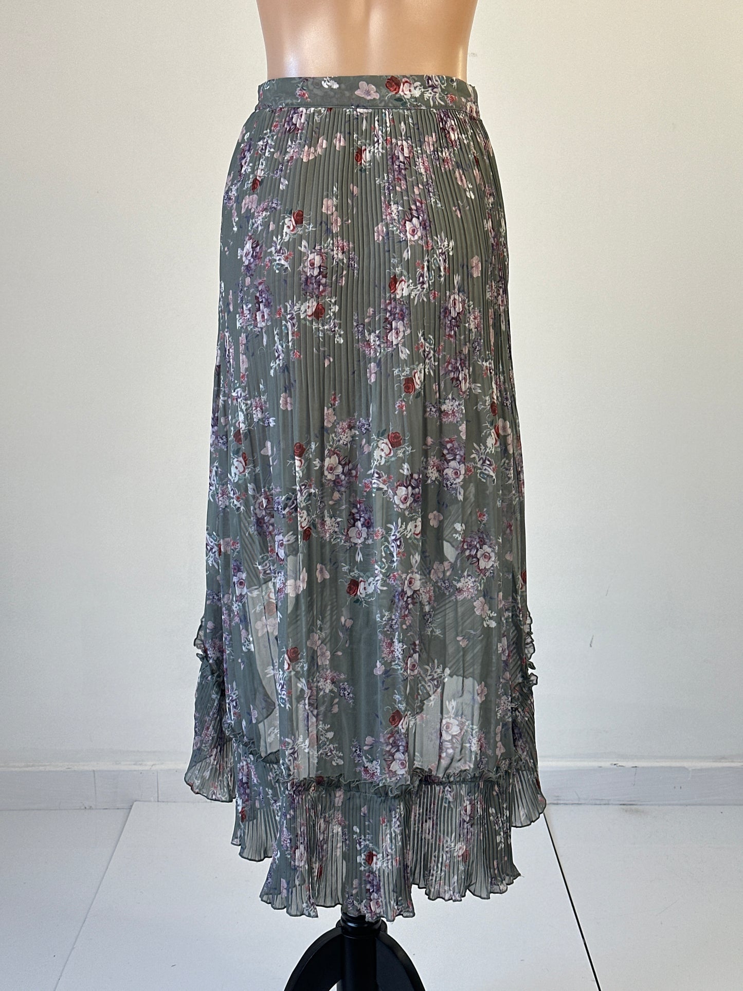 We Are Kindred | skirt | size 8 | maxi length