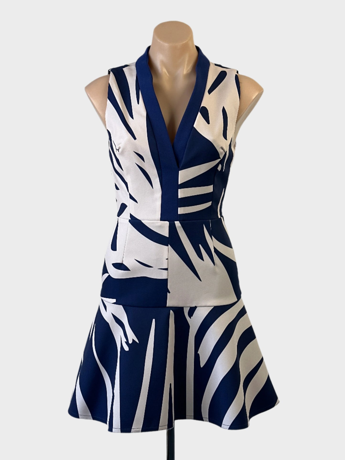 Rebecca Vallance | dress | size 6 | mini length | made in Australia