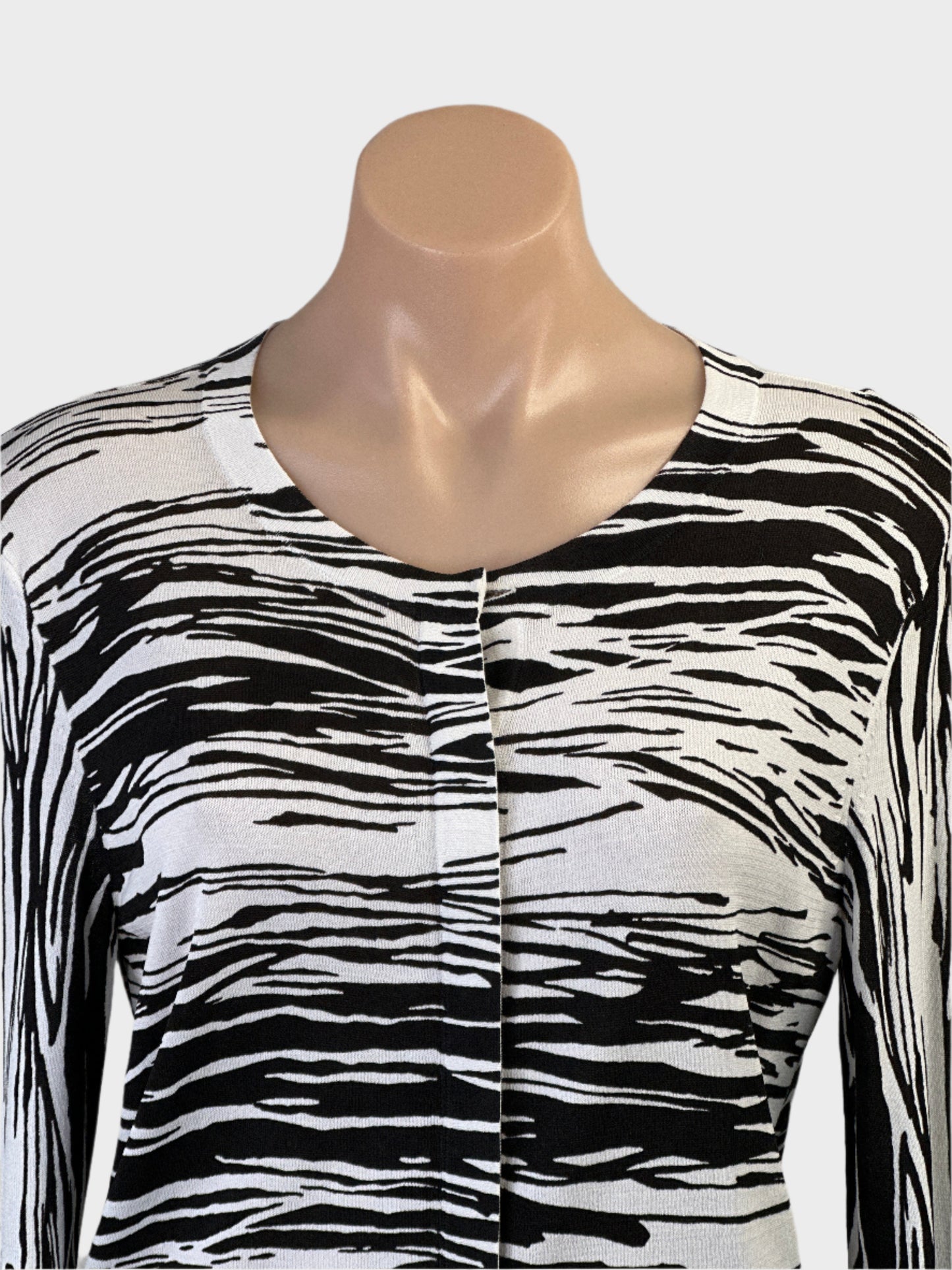 Diane von Furstenberg | New York | cardigan | size 12 | long sleeve