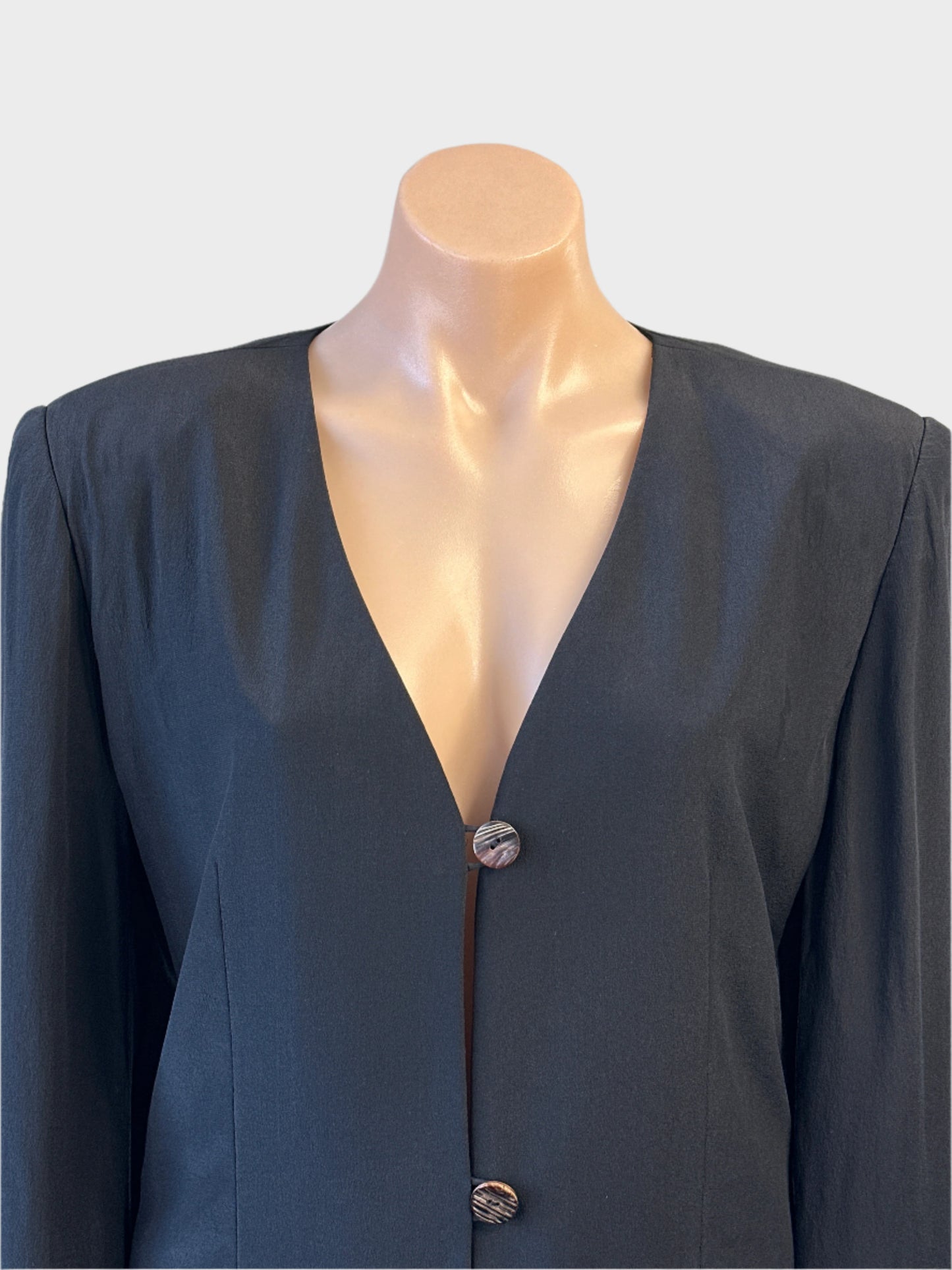 Hugo Buscati | Milan | vintage 90's | jacket | size 10 | single breasted | 100% silk