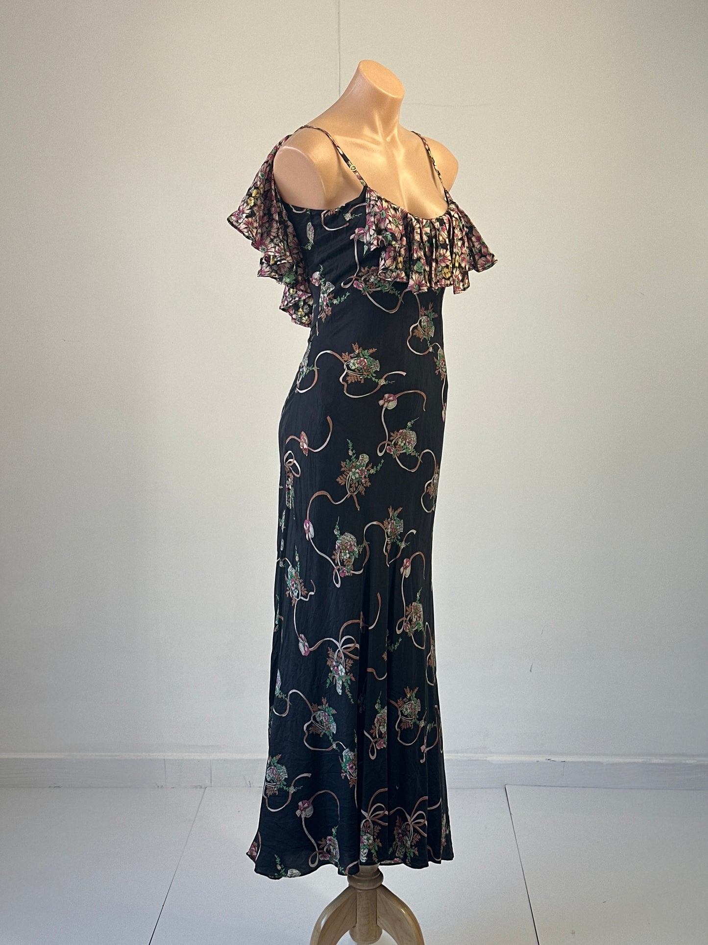 Binny | dress | size 8 | maxi length | 100% silk