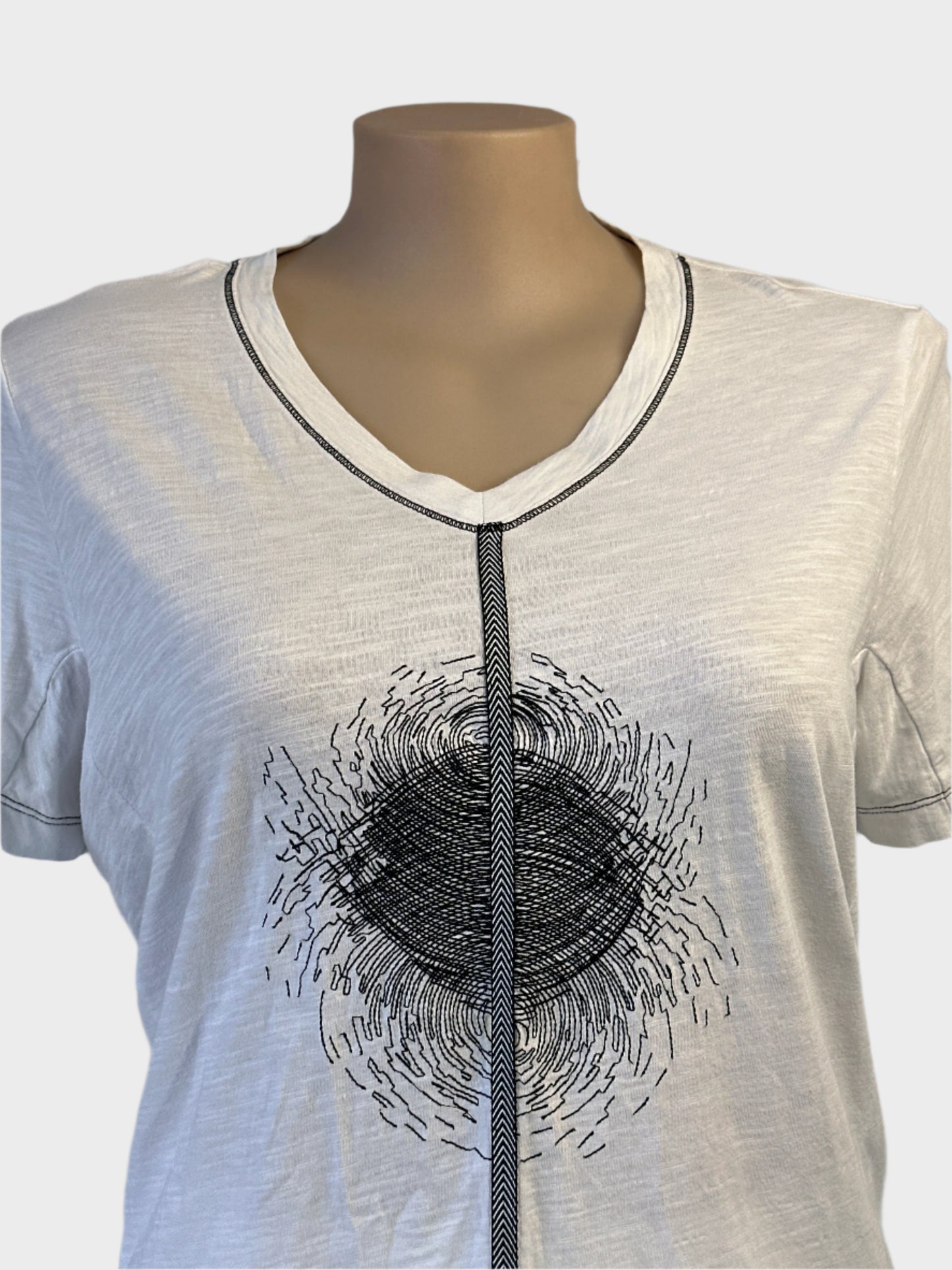 VERGE | New Zealand | top | size 18 | short sleeve | 100% cotton