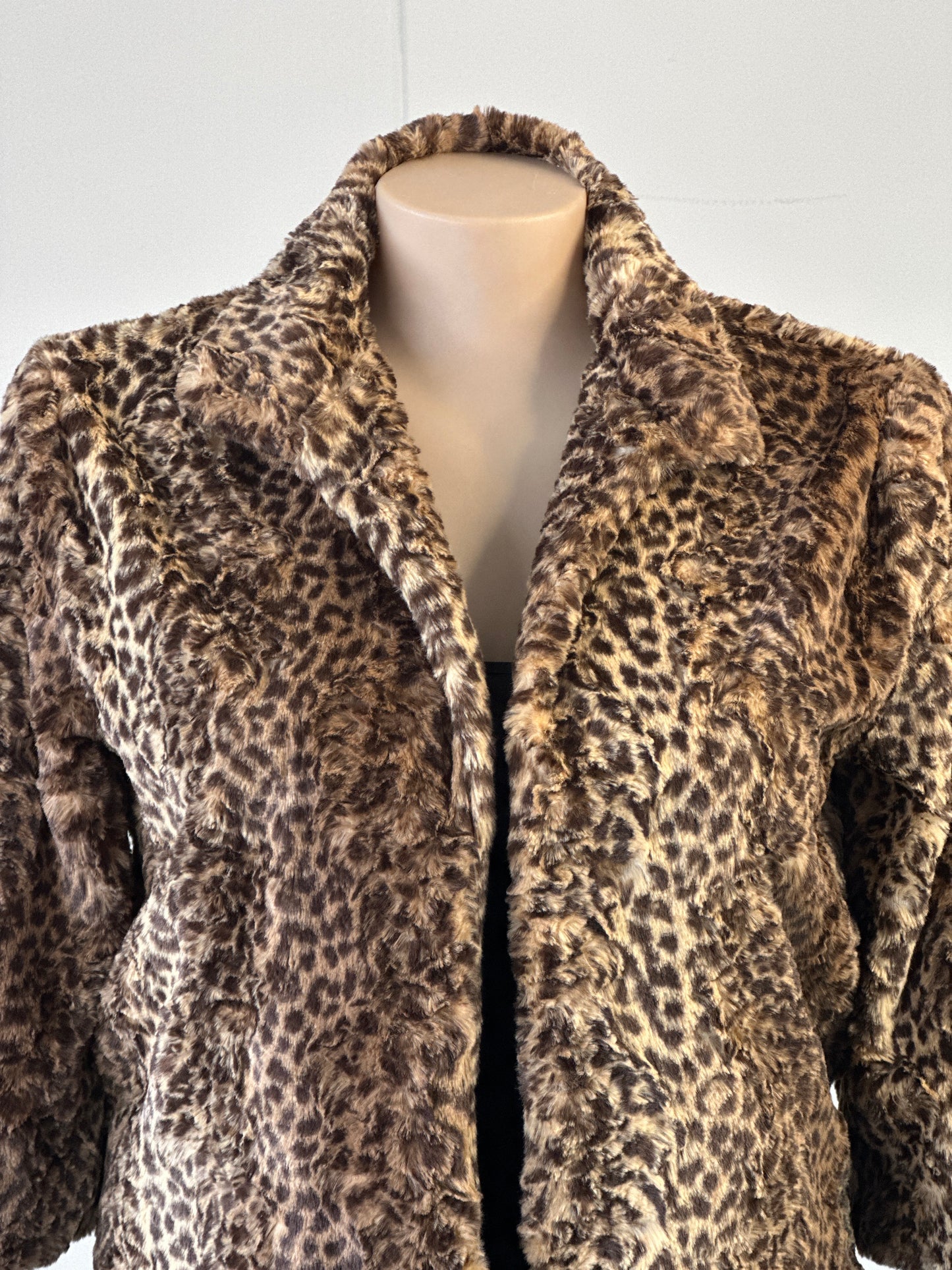 Lemonade on the Lawn | coat | size 16 | open front