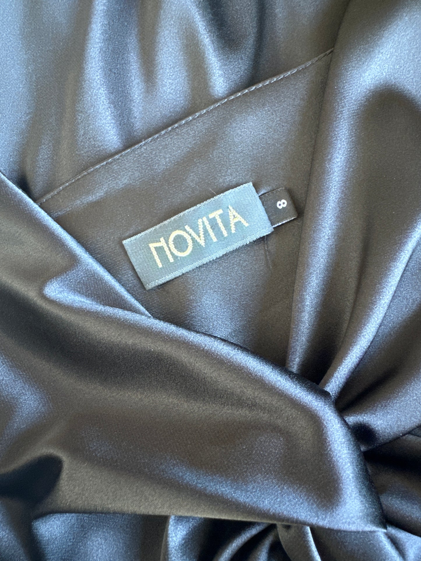 NOVITA | vintage 90's | dress | size 8 | midi length