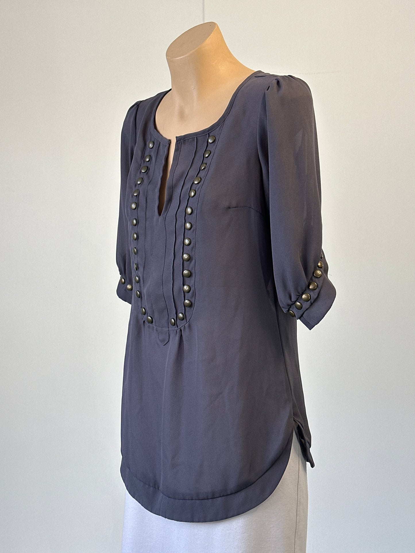 Bardot | top | size 8 | elbow length sleeve