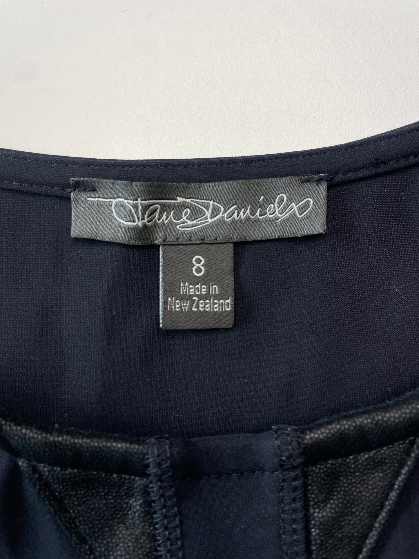 Jane Daniels | New Zealand | dress | size 8 | knee length | made in New Zealand