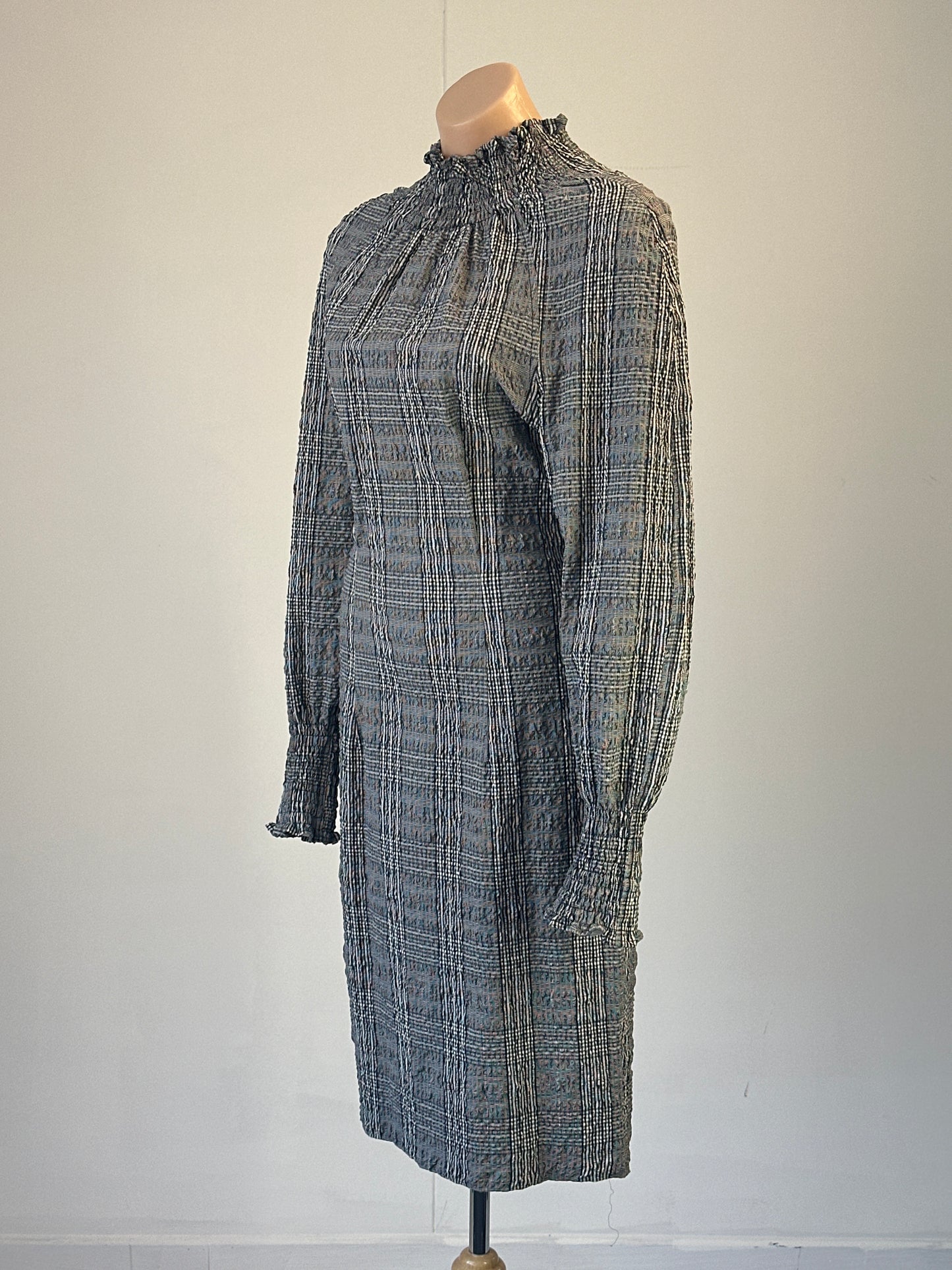bassike | dress | size 10 | knee length | made in Australia 🇦🇺
