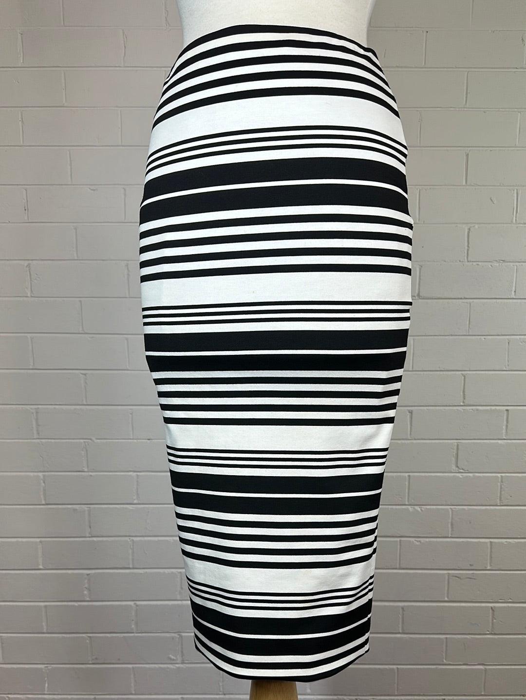 Backstage | skirt | size 6 | midi length | made in Australia ๐ฆ๐บ